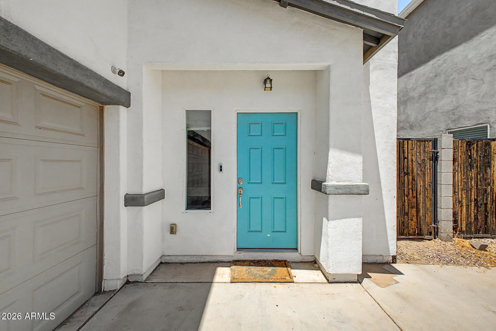 1018 E ODEUM Lane, Phoenix, AZ 85040 — photo 6 of 33
