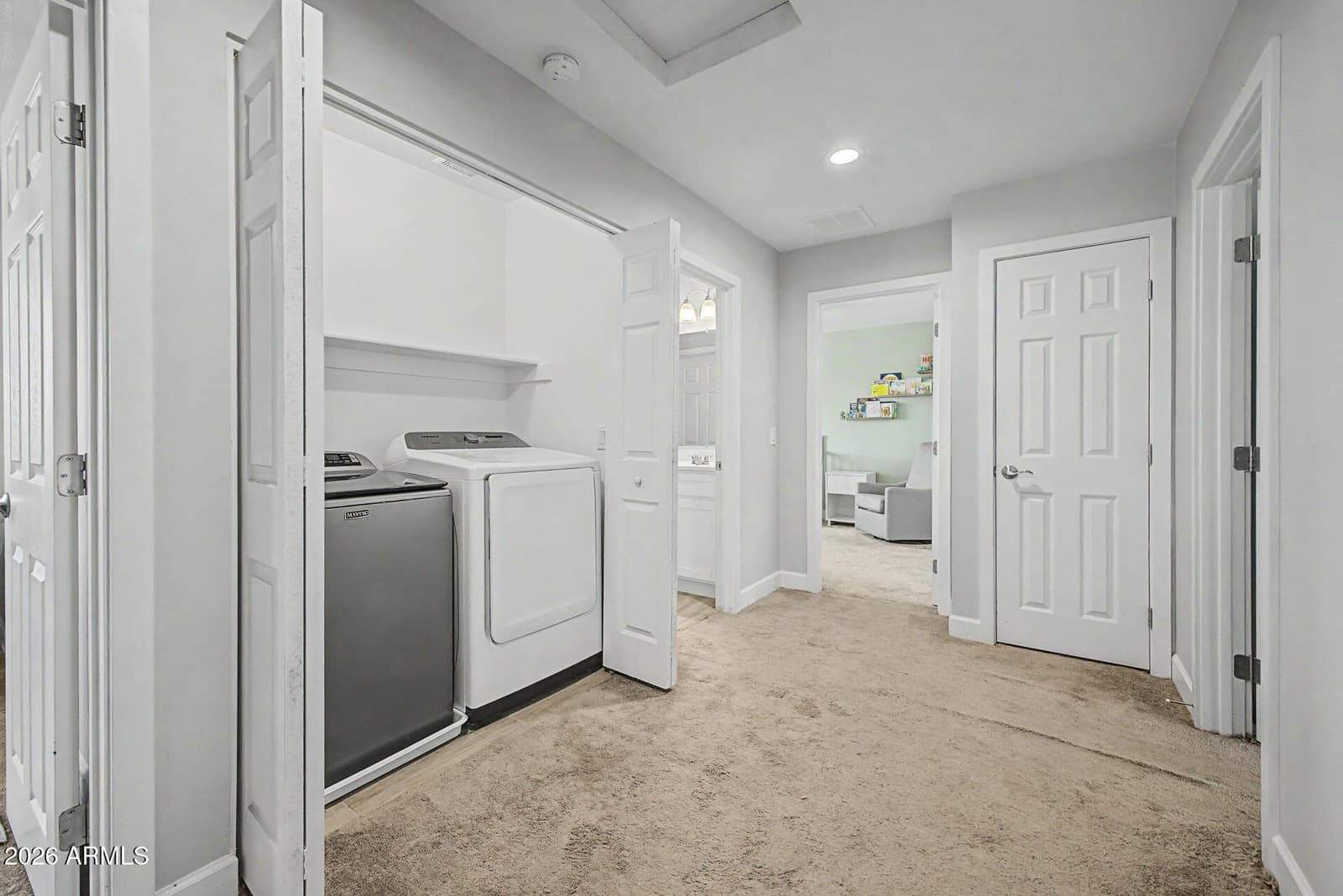 1018 E ODEUM Lane, Phoenix, AZ 85040 — photo 16 of 33