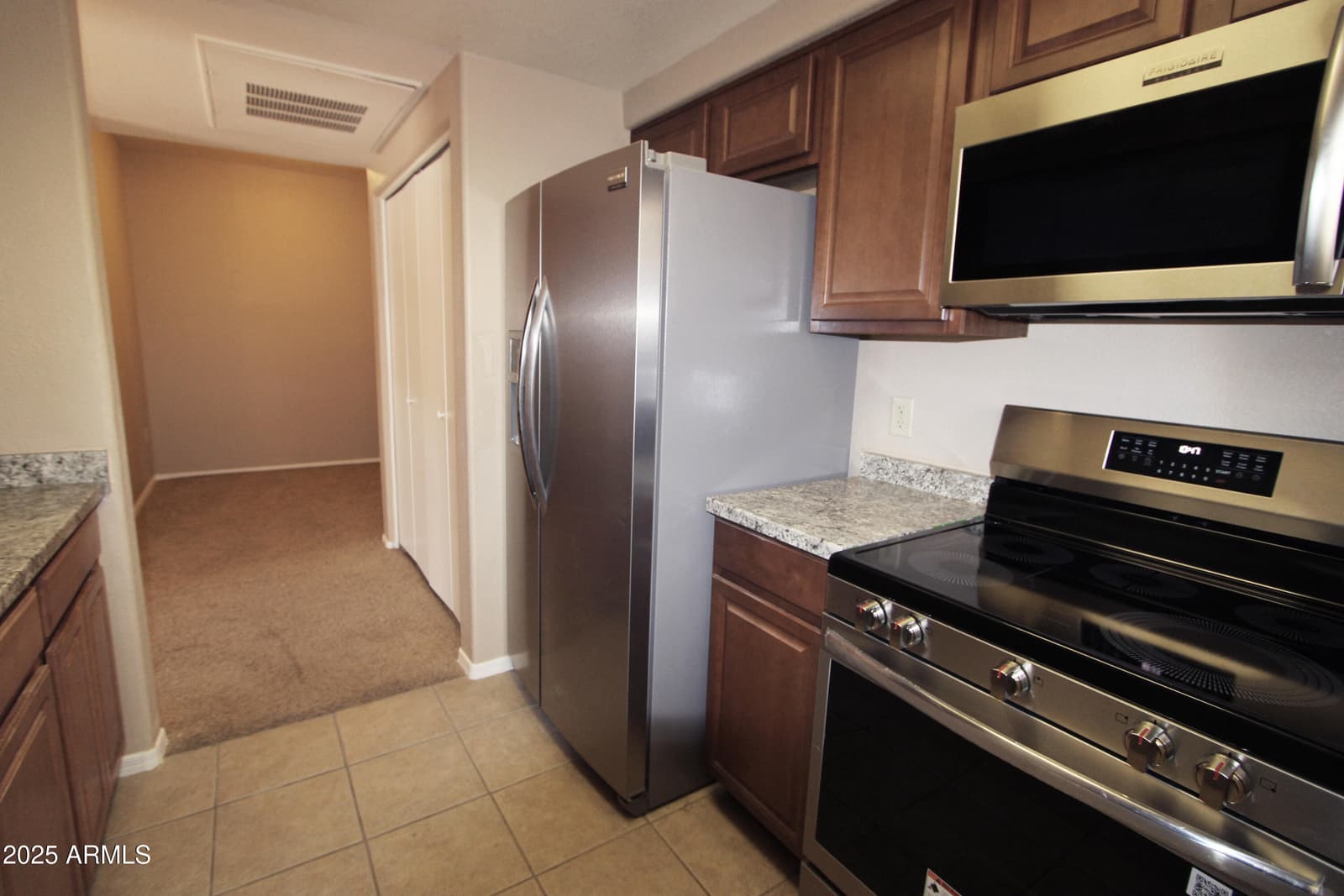 3434 E BASELINE Road 141, Phoenix, AZ 85042 — photo 12 of 39