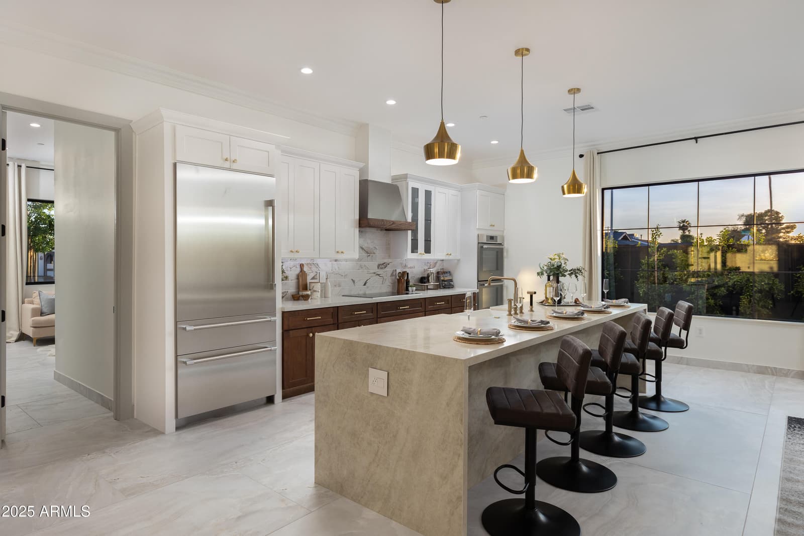 8402 E HEATHERBRAE Drive, Scottsdale, AZ 85251 — photo 13 of 60