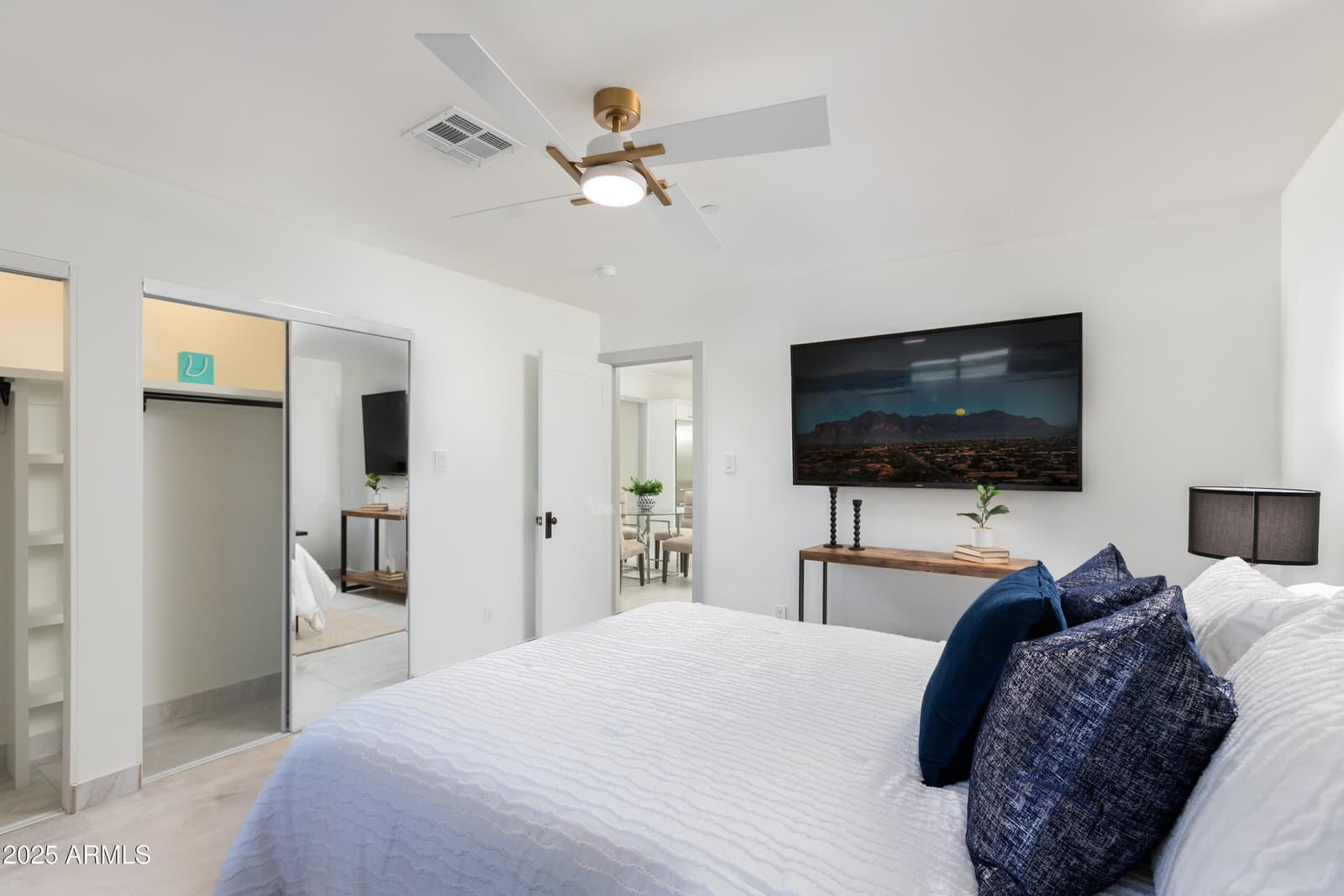 8402 E HEATHERBRAE Drive, Scottsdale, AZ 85251 — photo 35 of 60