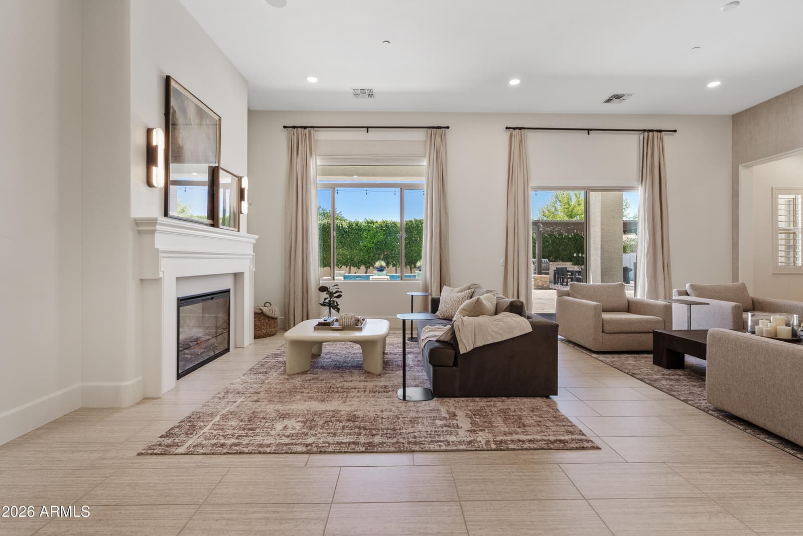 3939 E ENCANTO Street, Mesa, AZ 85205 — photo 4 of 93
