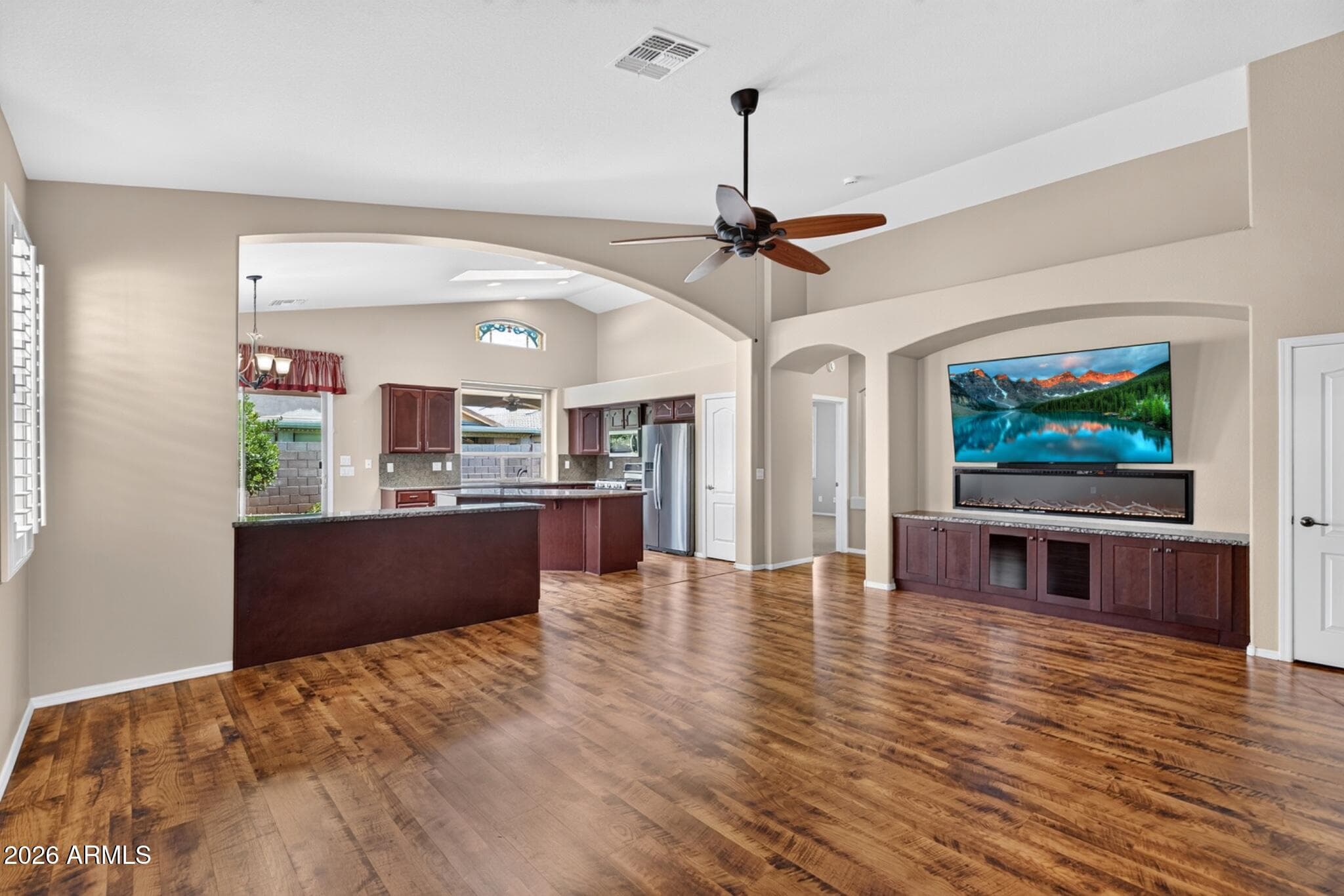 18274 W SPENCER Drive, Surprise, AZ 85374 — photo 2 of 57