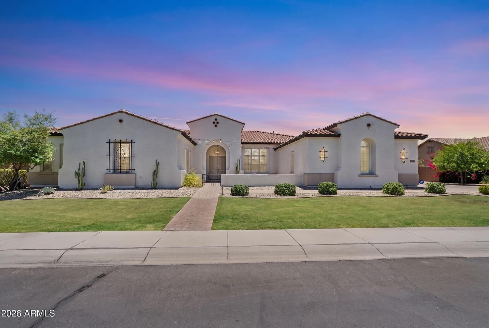 3939 E ENCANTO Street, Mesa, AZ 85205 — photo 1 of 93