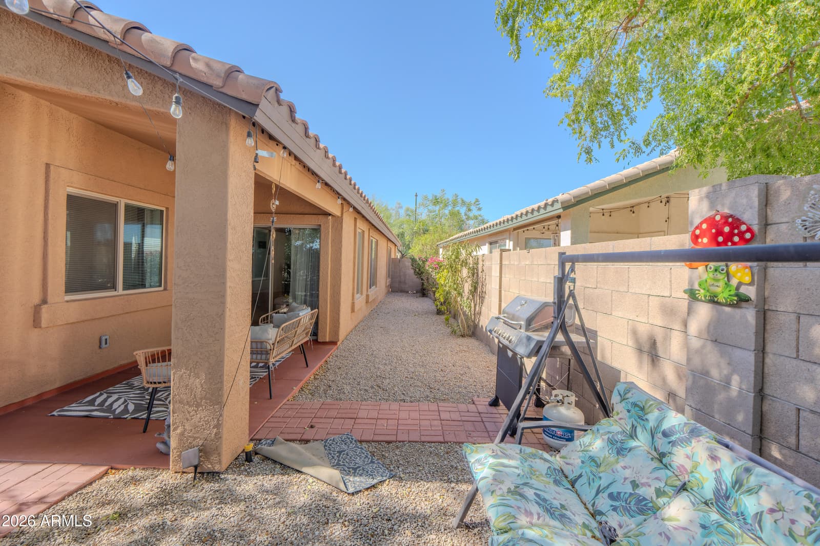 2907 E WHISPERING WIND Drive, Phoenix, AZ 85024 — photo 24 of 28