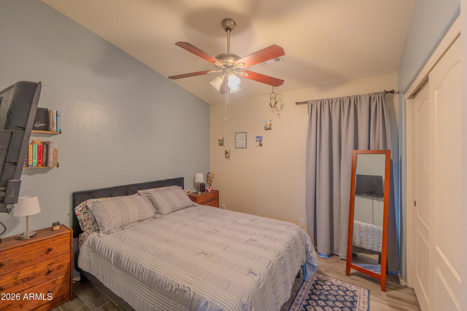 2907 E WHISPERING WIND Drive, Phoenix, AZ 85024 — photo 18 of 28