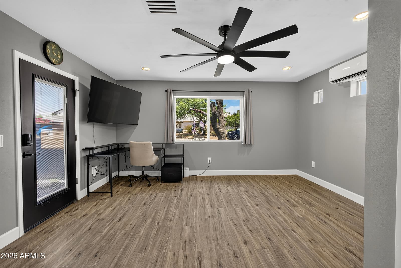 4329 E HUBBELL Street, Phoenix, AZ 85008 — photo 31 of 32