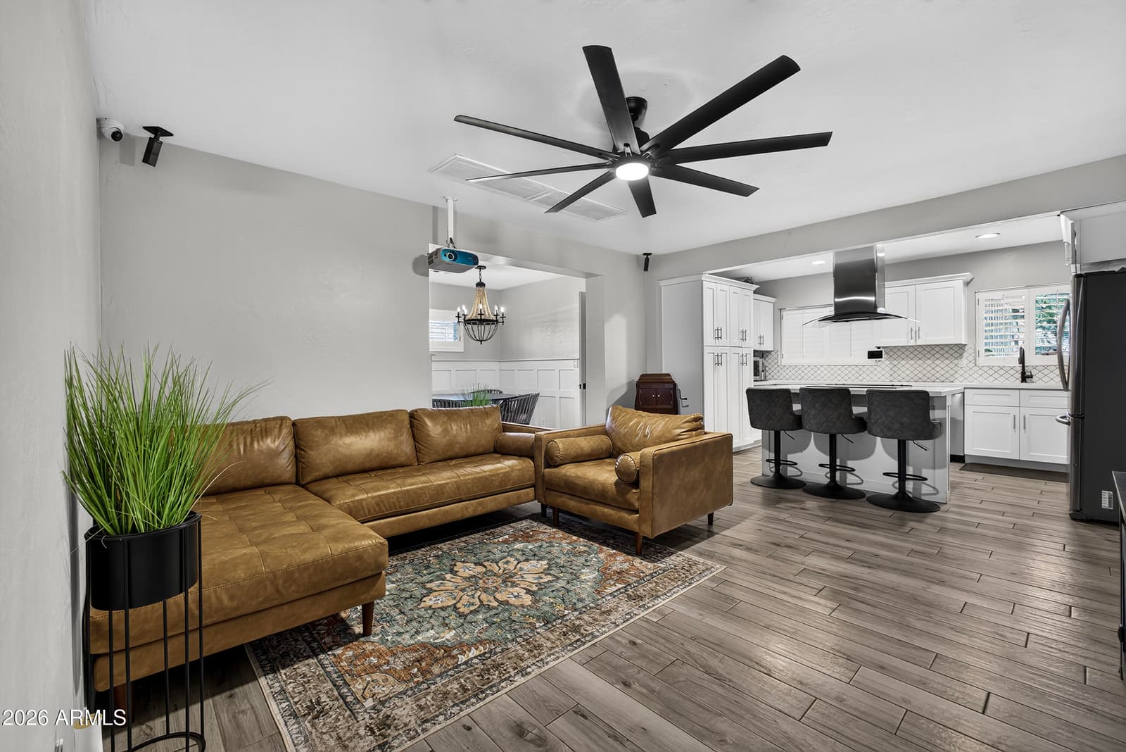 4329 E HUBBELL Street, Phoenix, AZ 85008 — photo 8 of 32