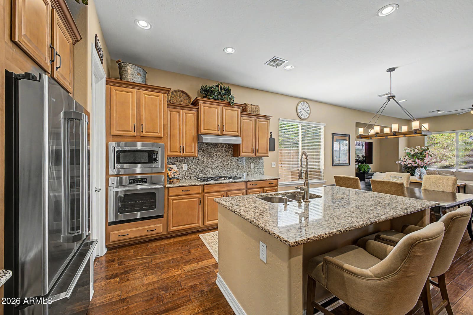 582 W ZION Place, Chandler, AZ 85248 — photo 10 of 26