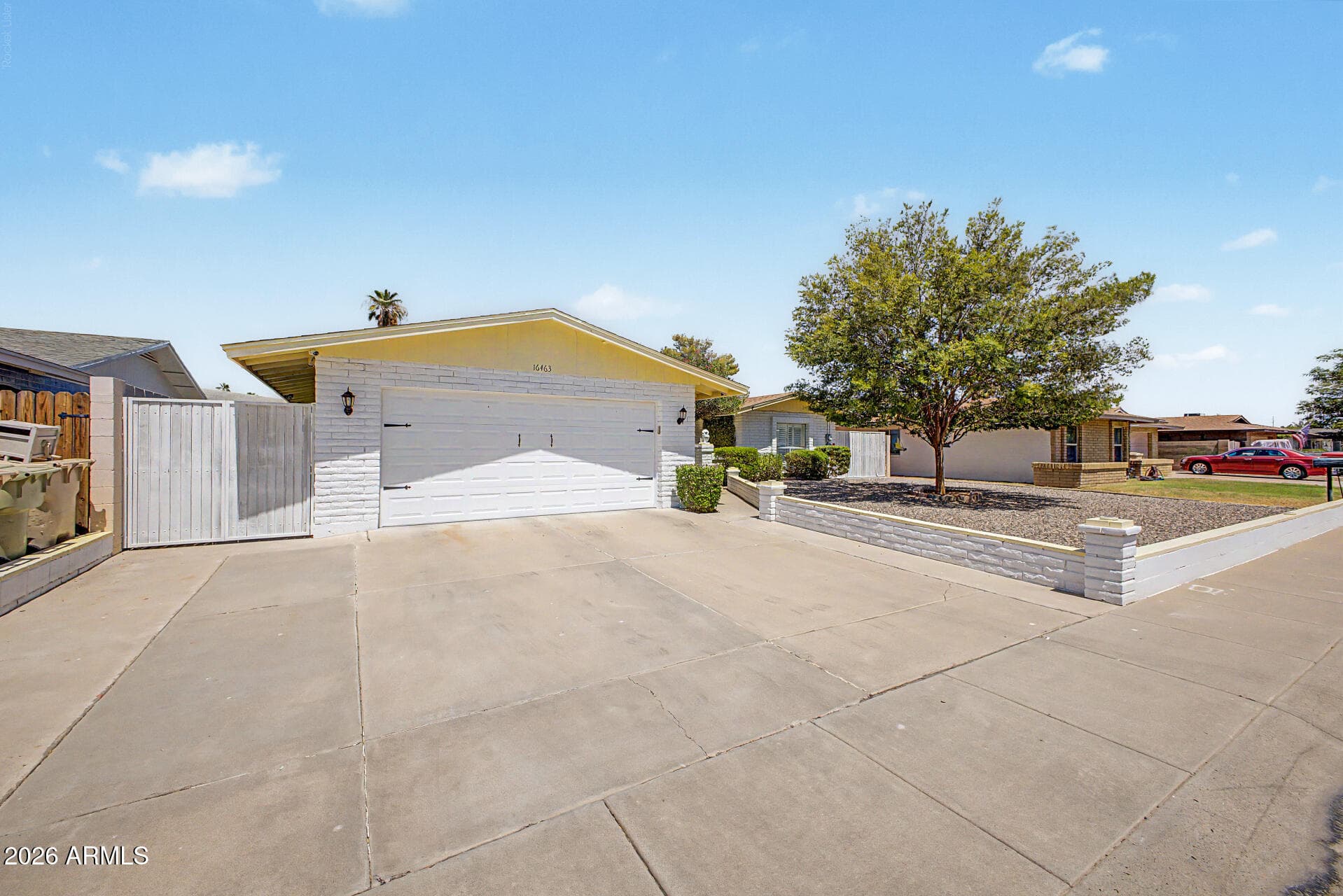 16463 N 60TH Avenue, Glendale, AZ 85306 — photo 2 of 38