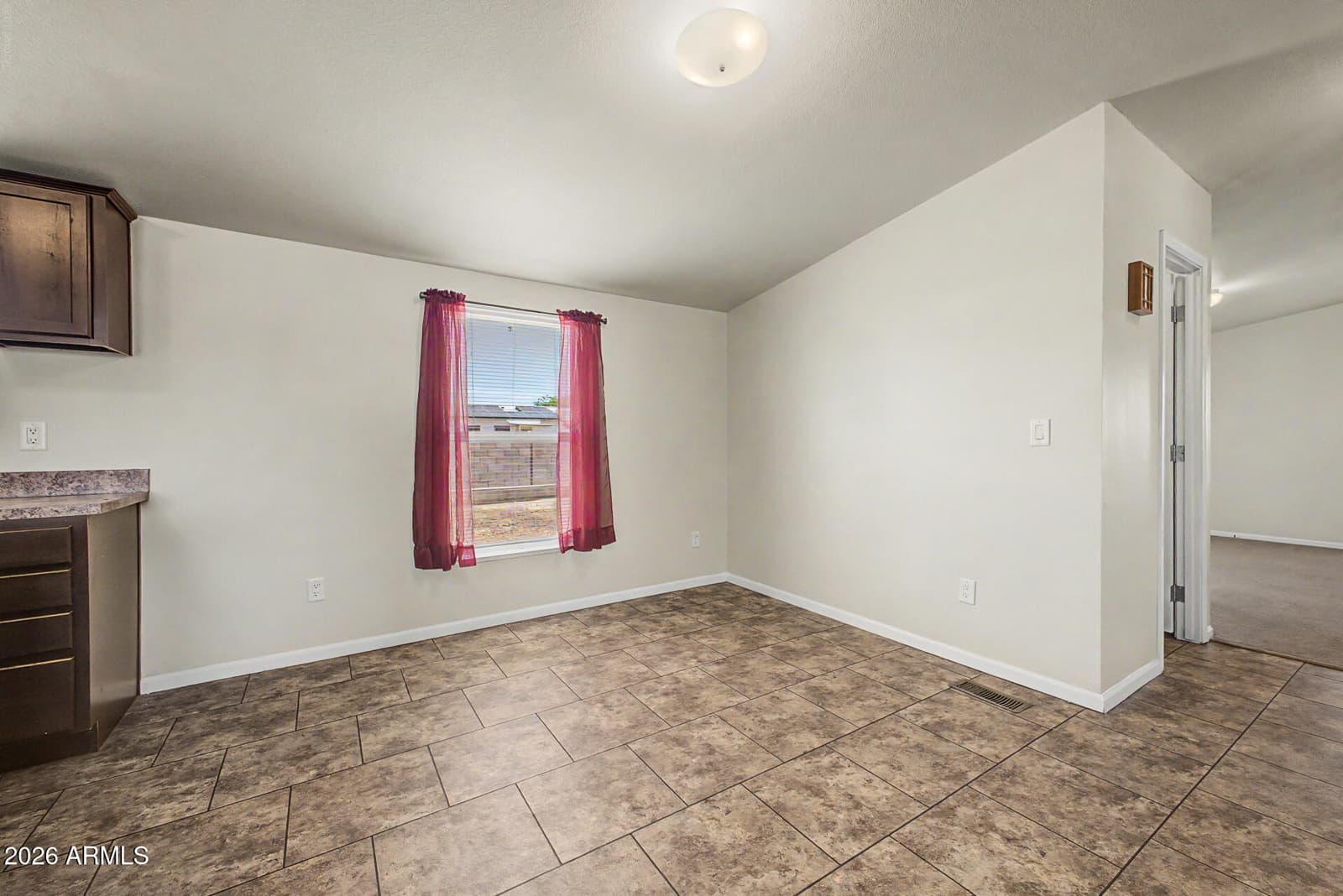 7114 W WANDA LYNN Lane, Peoria, AZ 85382 — photo 12 of 36