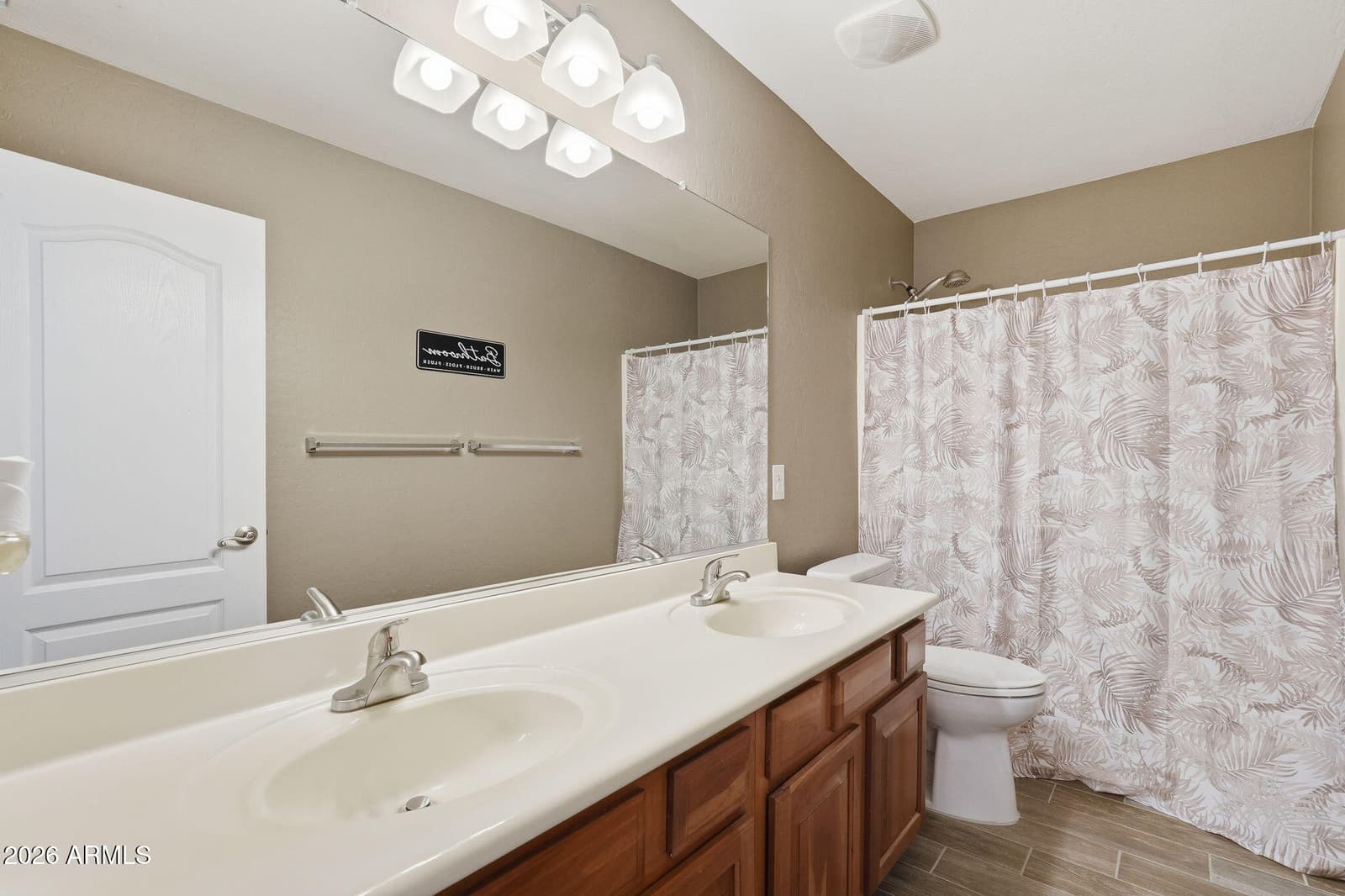 3801 E PARKVIEW Drive, Gilbert, AZ 85295 — photo 35 of 48