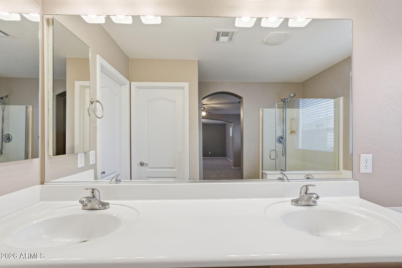 3801 E PARKVIEW Drive, Gilbert, AZ 85295 — photo 26 of 48