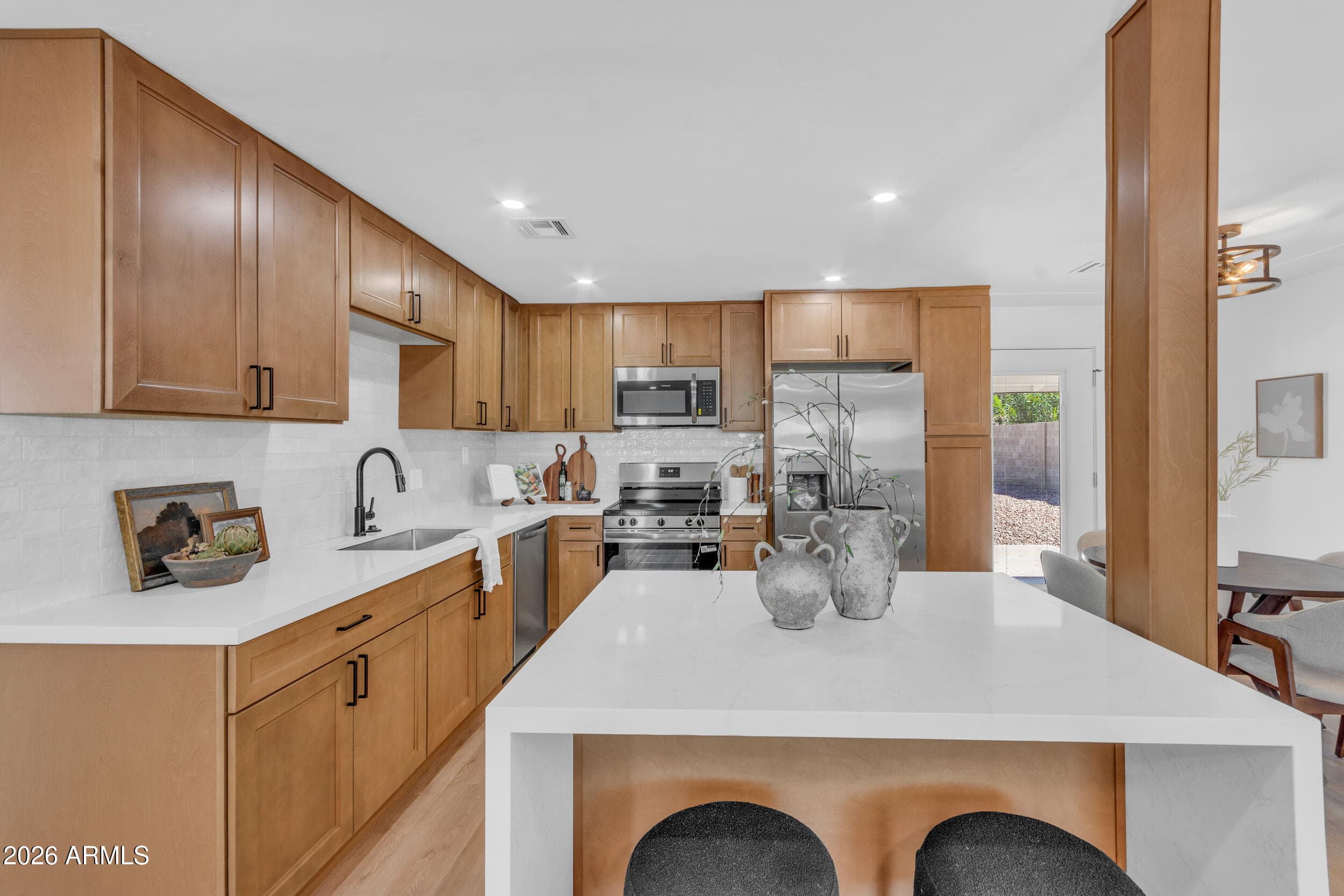 618 W 12TH Street, Tempe, AZ 85281 — photo 10 of 35