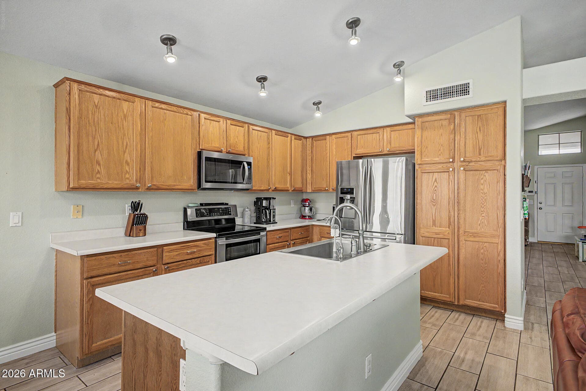 15025 W PIANA Trail, Surprise, AZ 85374 — photo 9 of 31