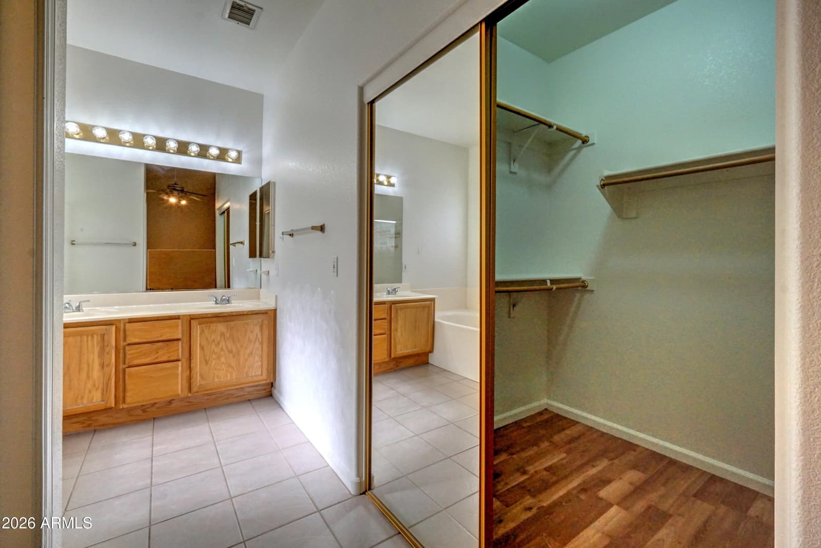 4329 E SOUTH FORK Drive, Phoenix, AZ 85044 — photo 12 of 36