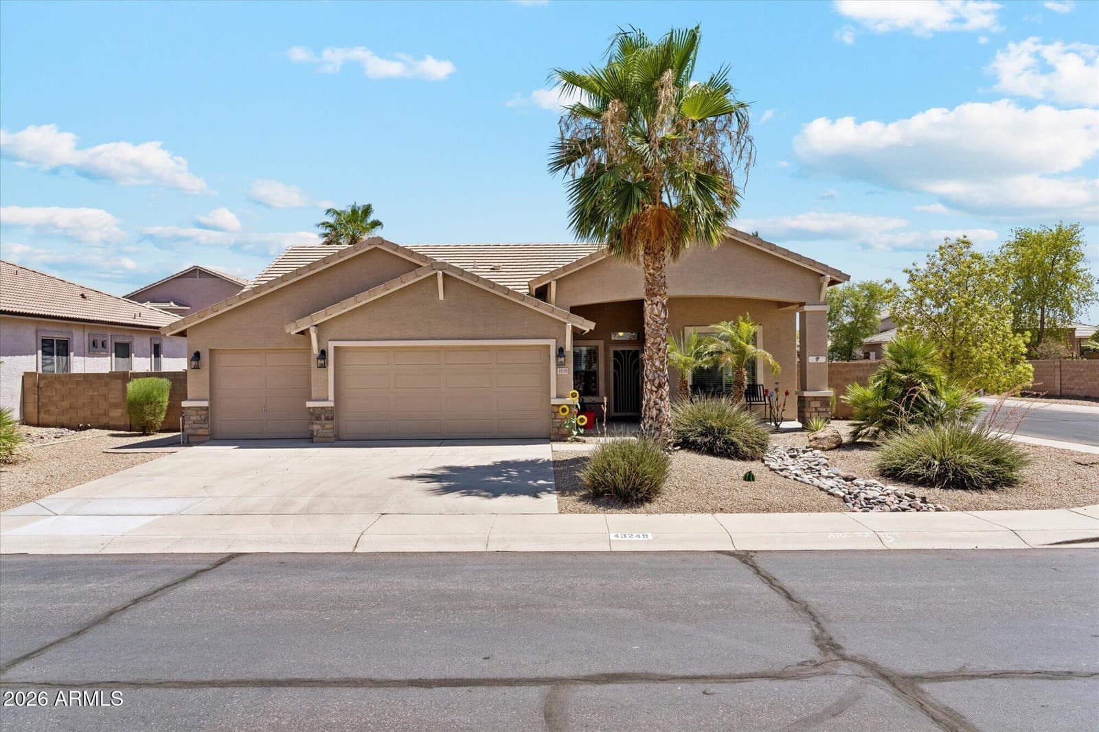 43249 W ASKEW Drive, Maricopa, AZ 85138