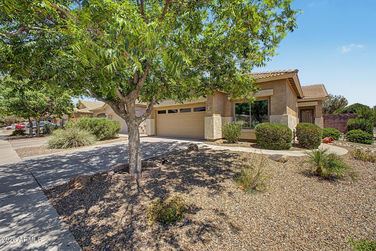 44004 W PIONEER Road, Maricopa, AZ 85139 — photo 5 of 41