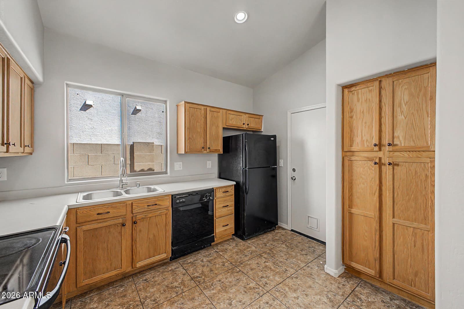 28427 N 51ST Street, Cave Creek, AZ 85331 — photo 14 of 33