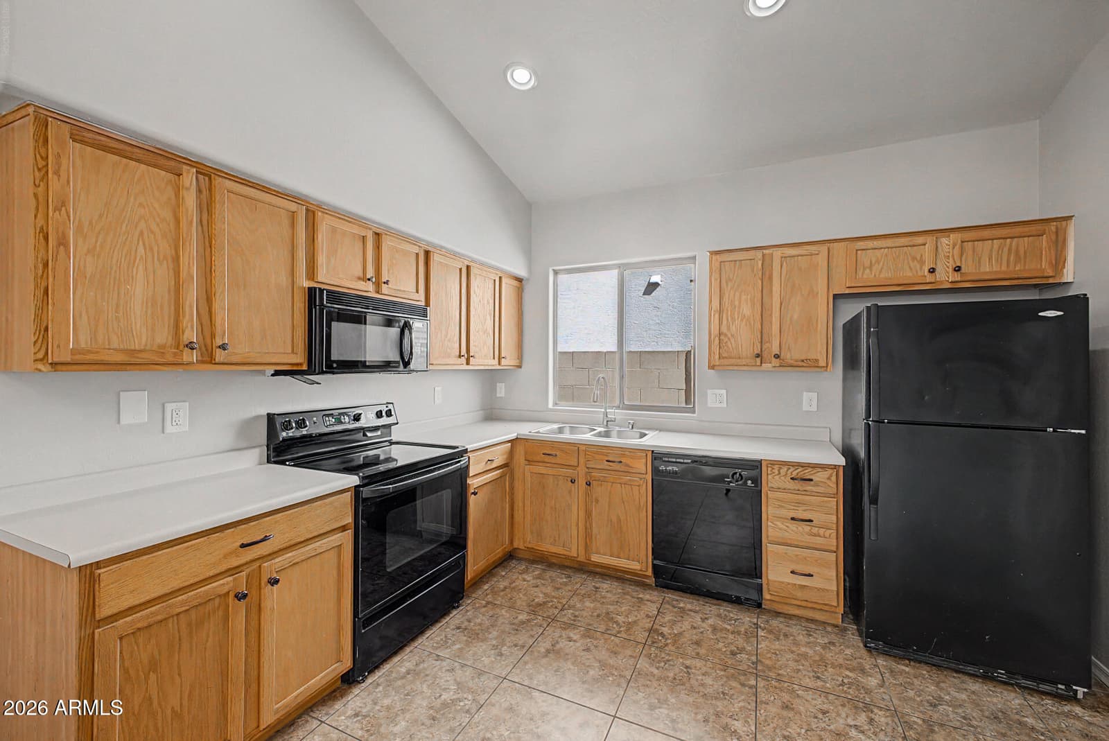 28427 N 51ST Street, Cave Creek, AZ 85331 — photo 15 of 33