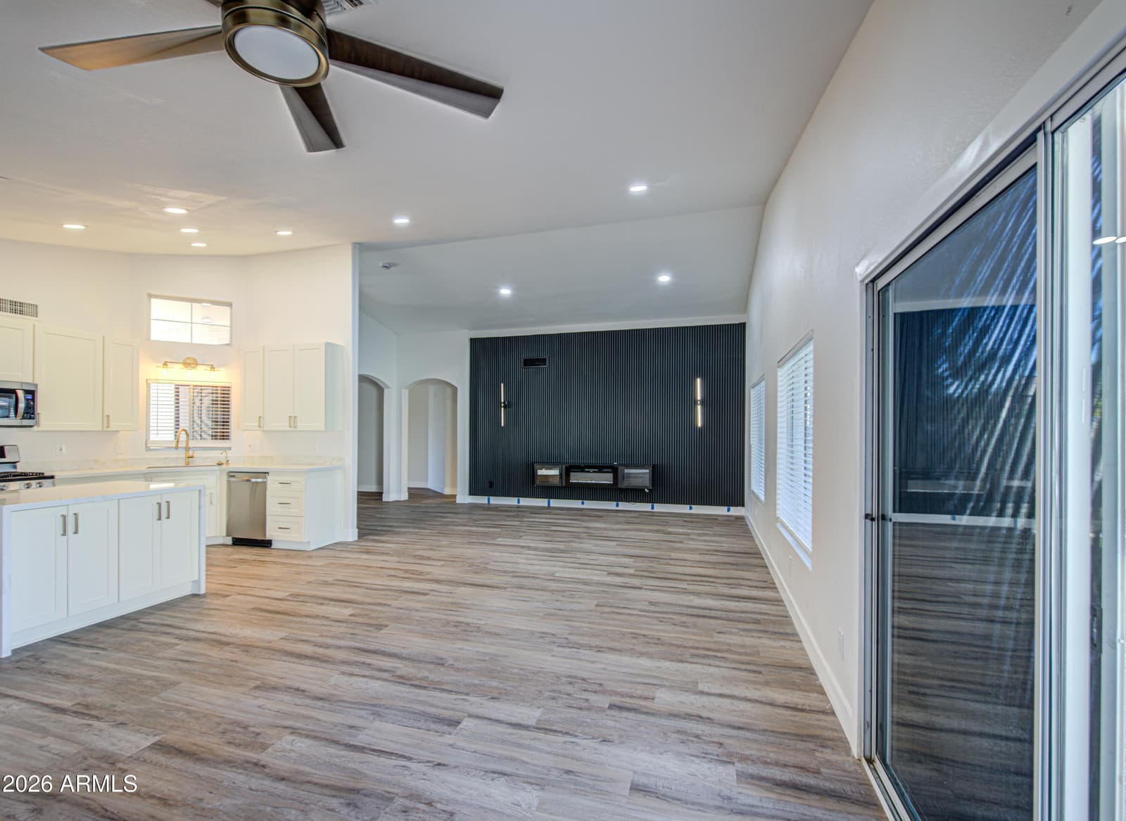 14672 W WHITTON Avenue, Goodyear, AZ 85395 — photo 4 of 58