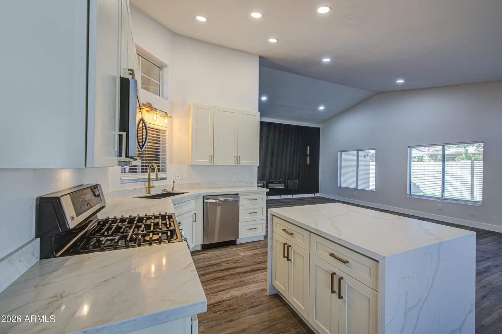 14672 W WHITTON Avenue, Goodyear, AZ 85395 — photo 14 of 58