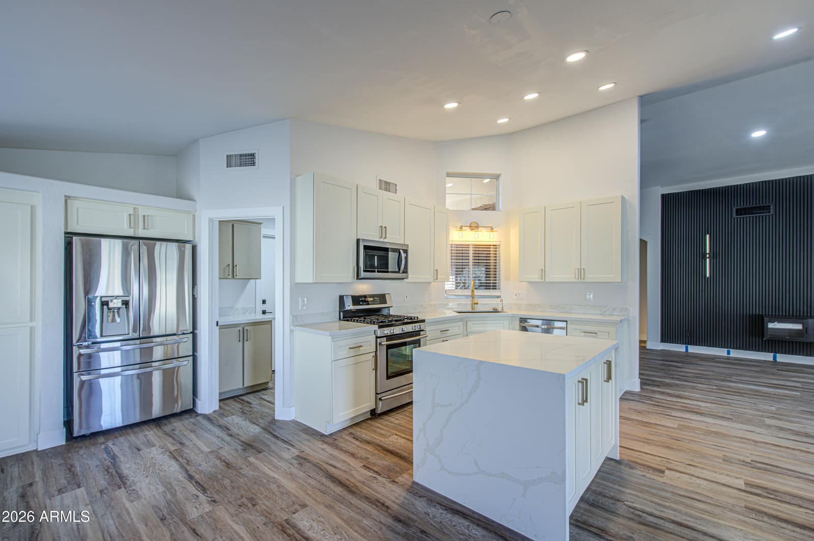 14672 W WHITTON Avenue, Goodyear, AZ 85395 — photo 3 of 58