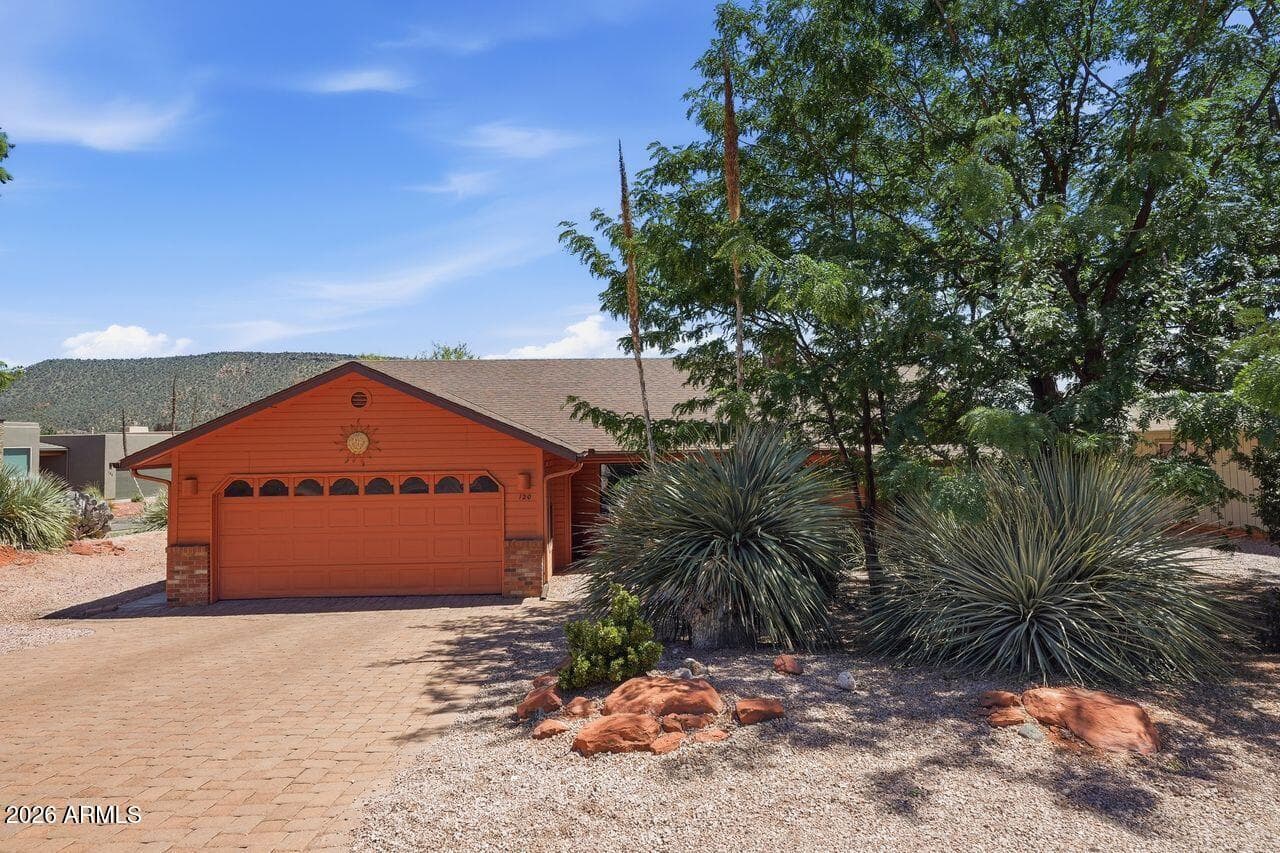 120 Evening Glow Place, Sedona, AZ 86351 — photo 7 of 49