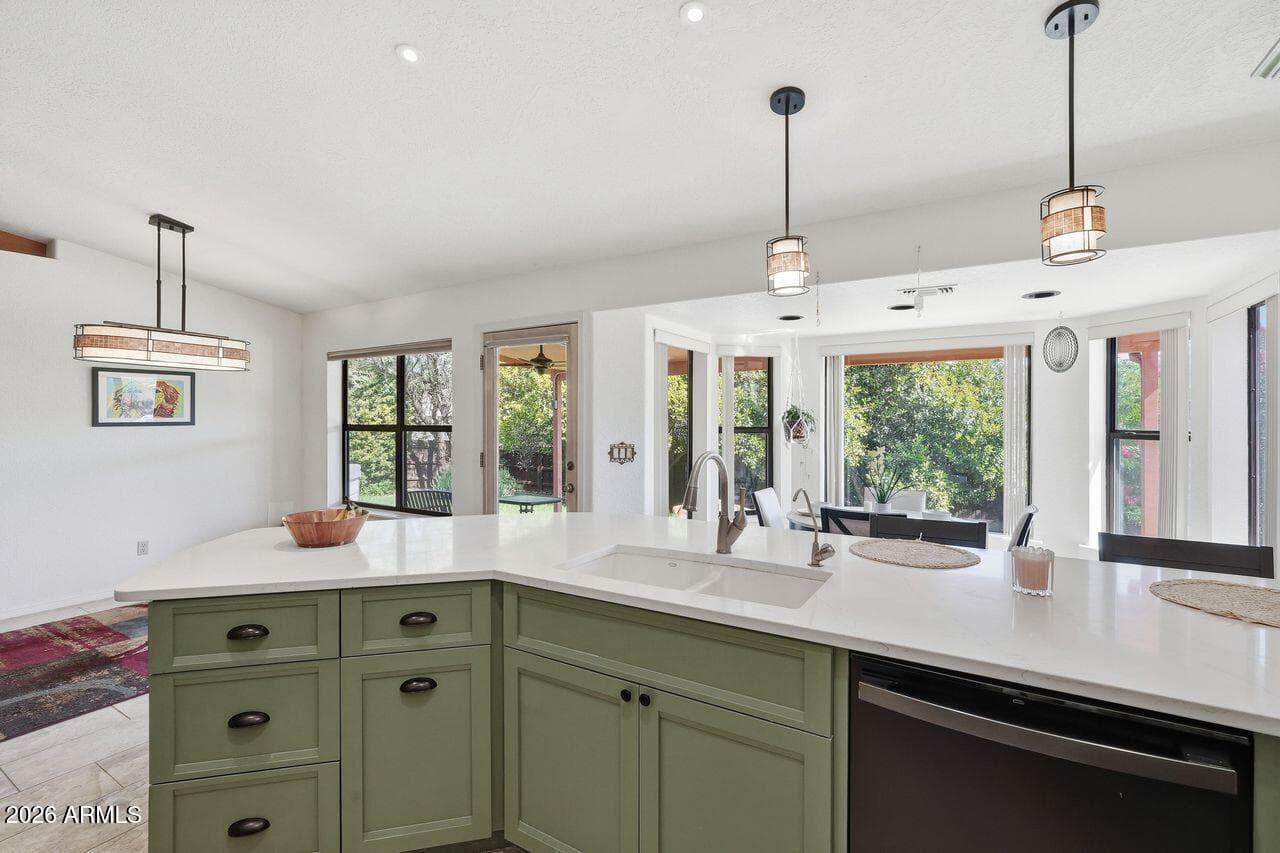 120 Evening Glow Place, Sedona, AZ 86351 — photo 21 of 49