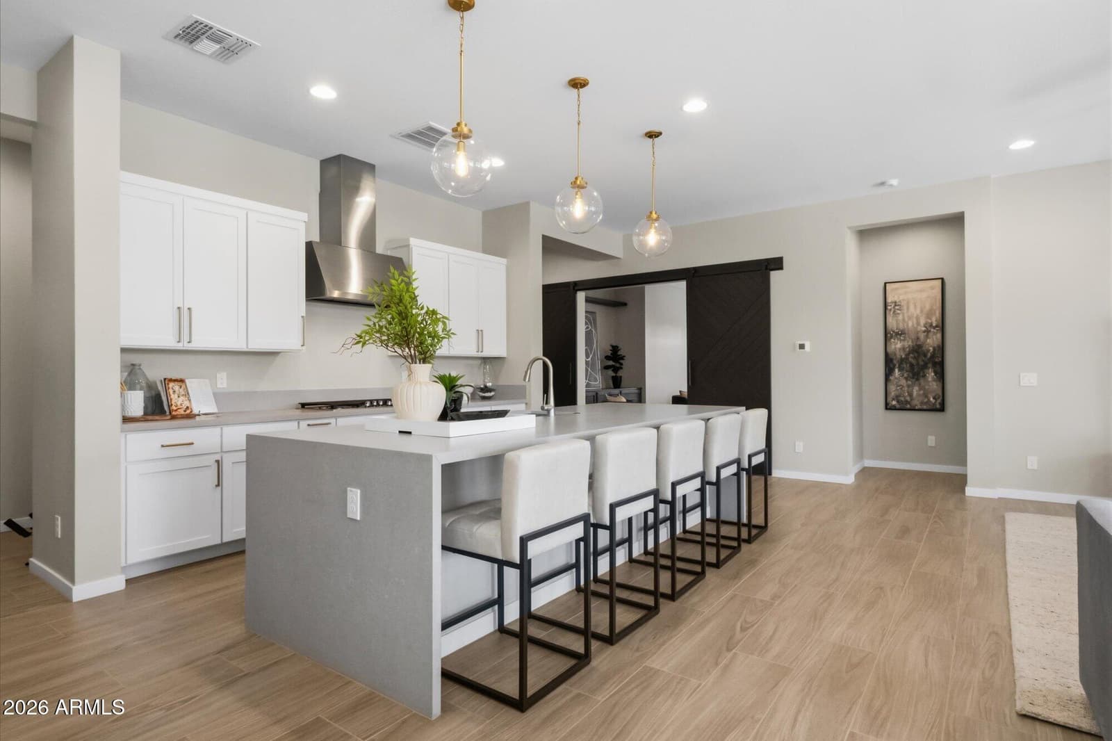 22036 N 59TH Way, Phoenix, AZ 85054 — photo 3 of 35