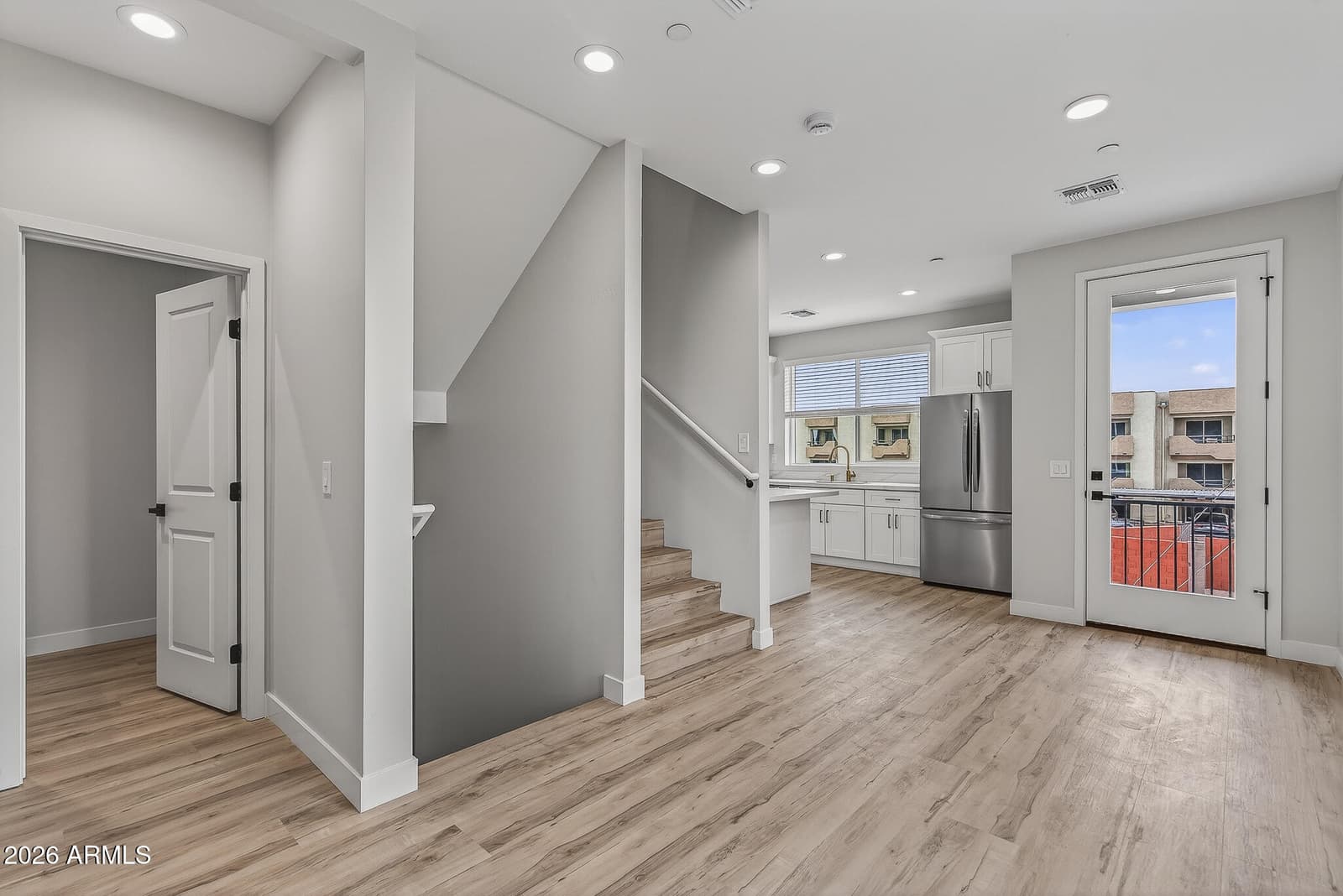 2601 E CLARENDON Avenue 13, Phoenix, AZ 85016 — photo 11 of 39