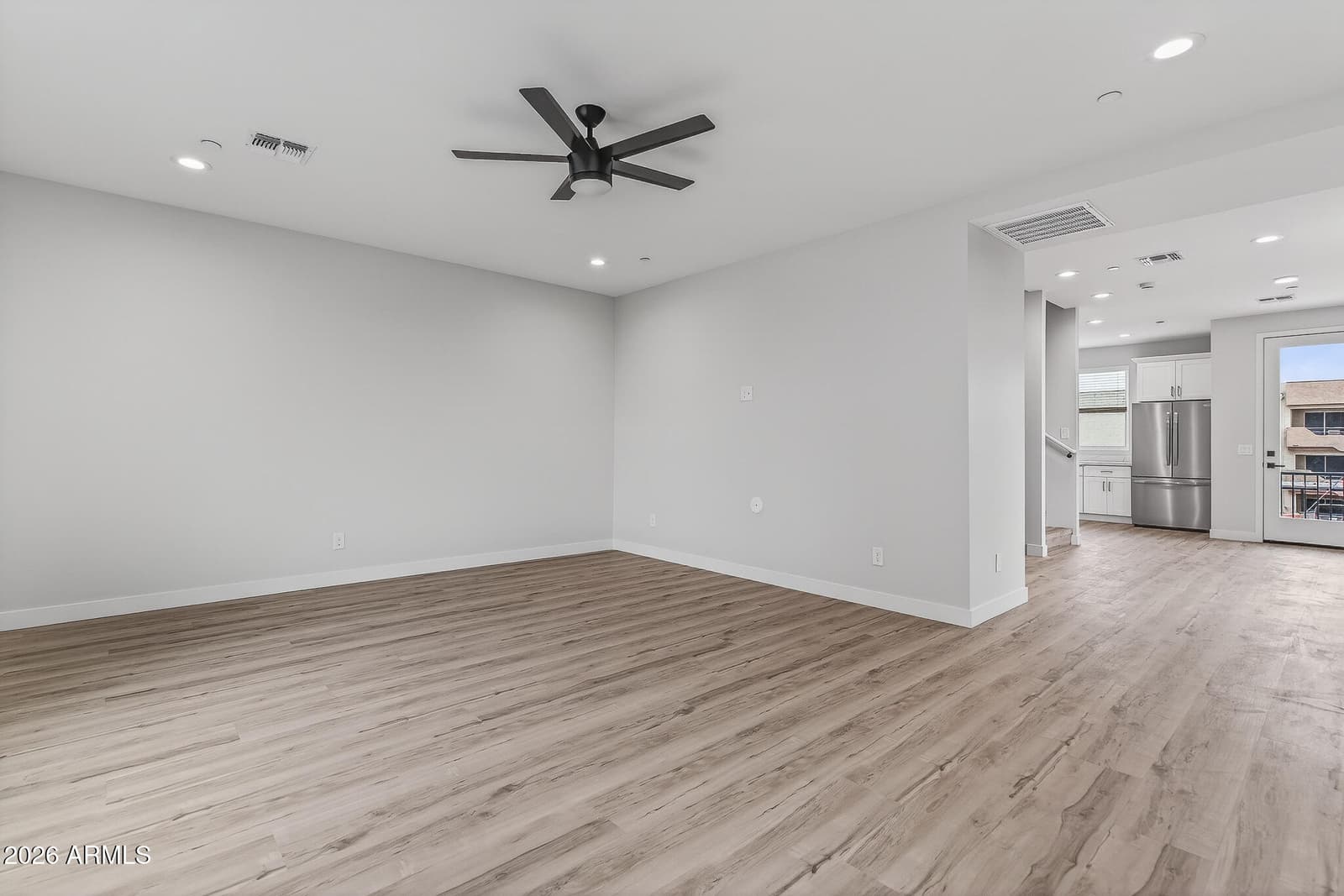 2601 E CLARENDON Avenue 13, Phoenix, AZ 85016 — photo 22 of 39