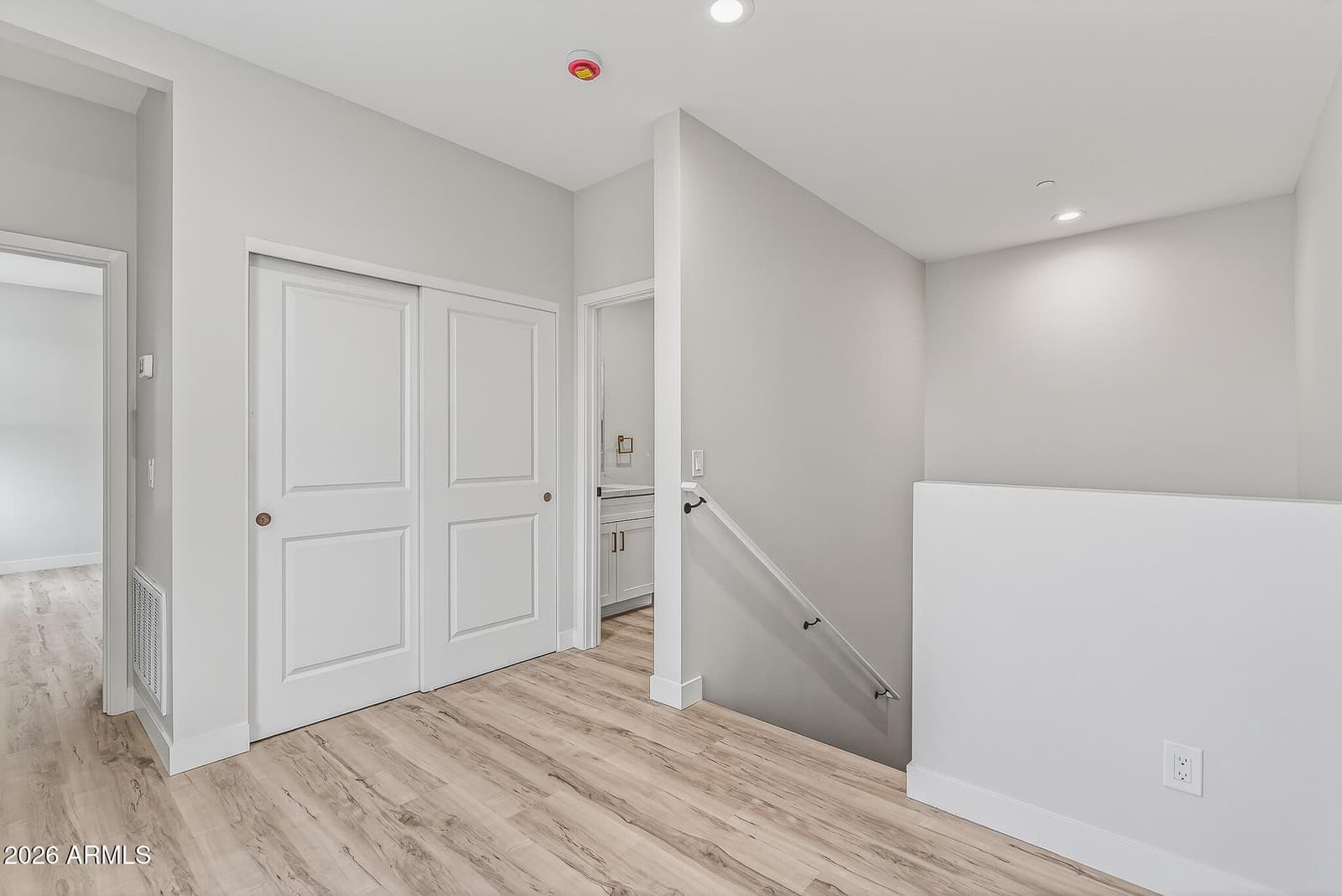 2601 E CLARENDON Avenue 13, Phoenix, AZ 85016 — photo 25 of 39