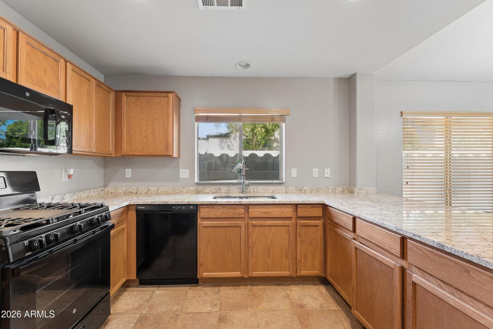 3505 E PHELPS Street, Gilbert, AZ 85295 — photo 19 of 40