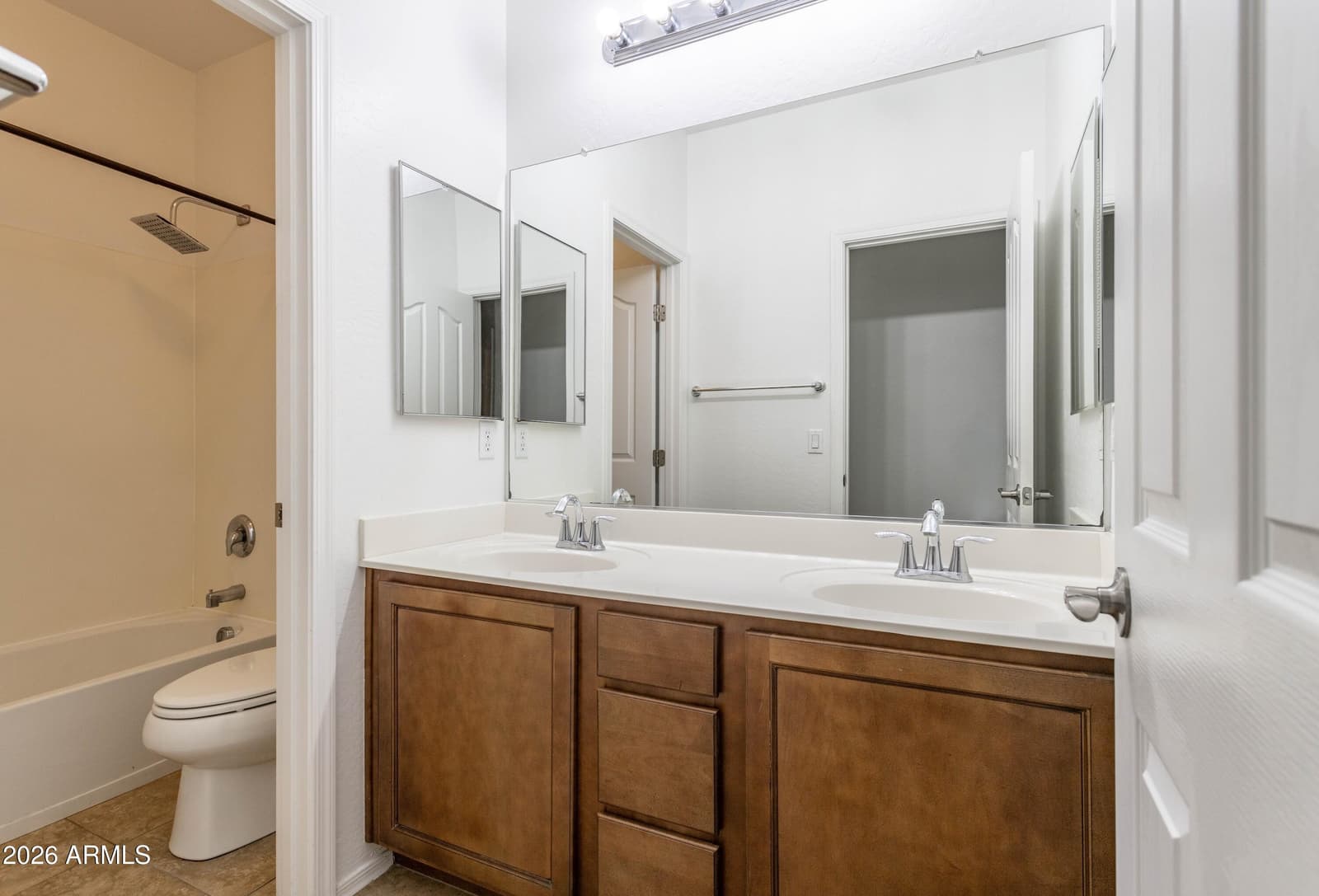12175 W LOCUST Lane, Avondale, AZ 85323 — photo 20 of 33