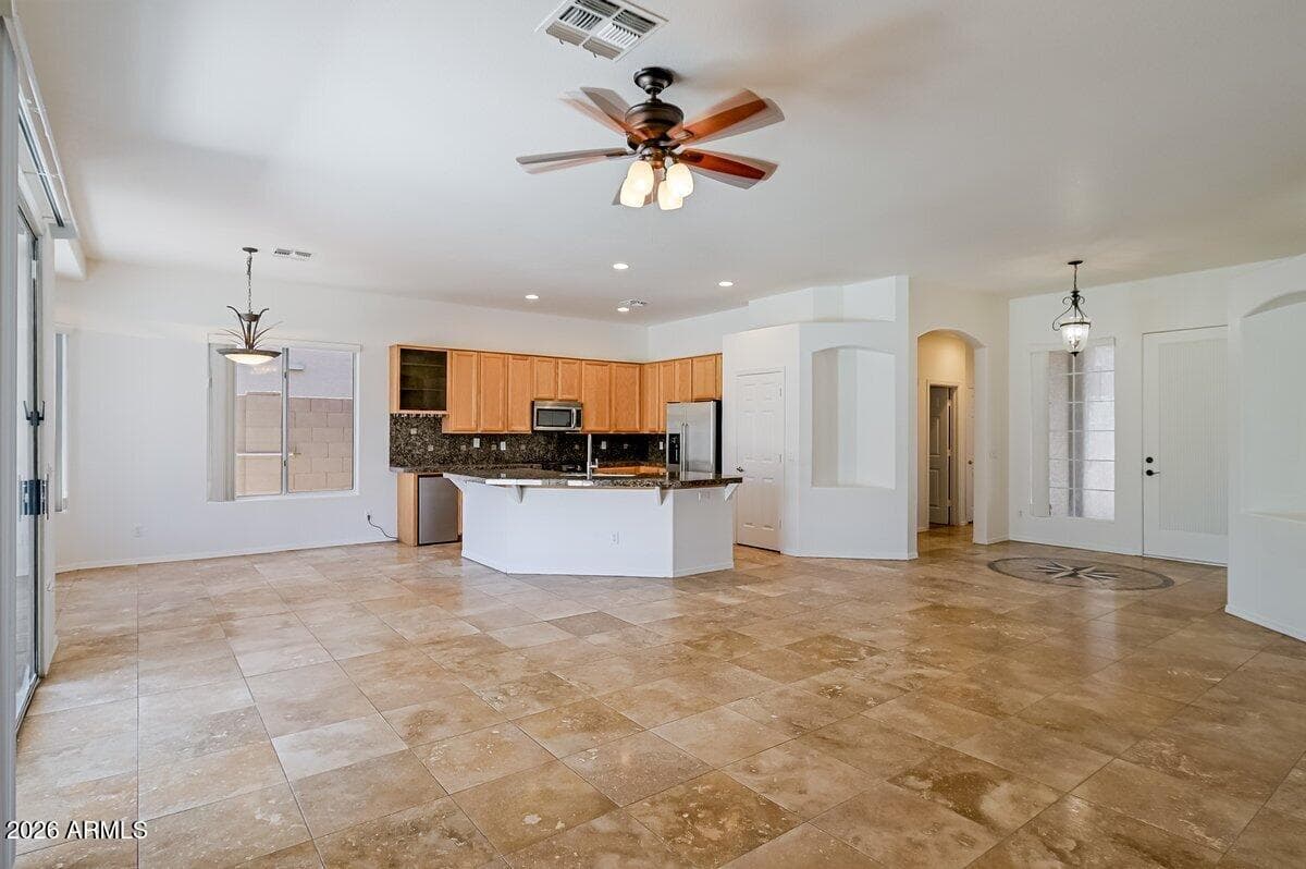 4254 E MOLLY Lane, Cave Creek, AZ 85331 — photo 6 of 24