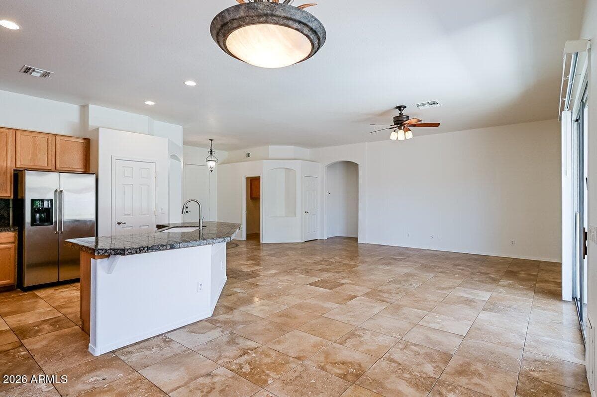 4254 E MOLLY Lane, Cave Creek, AZ 85331 — photo 7 of 24