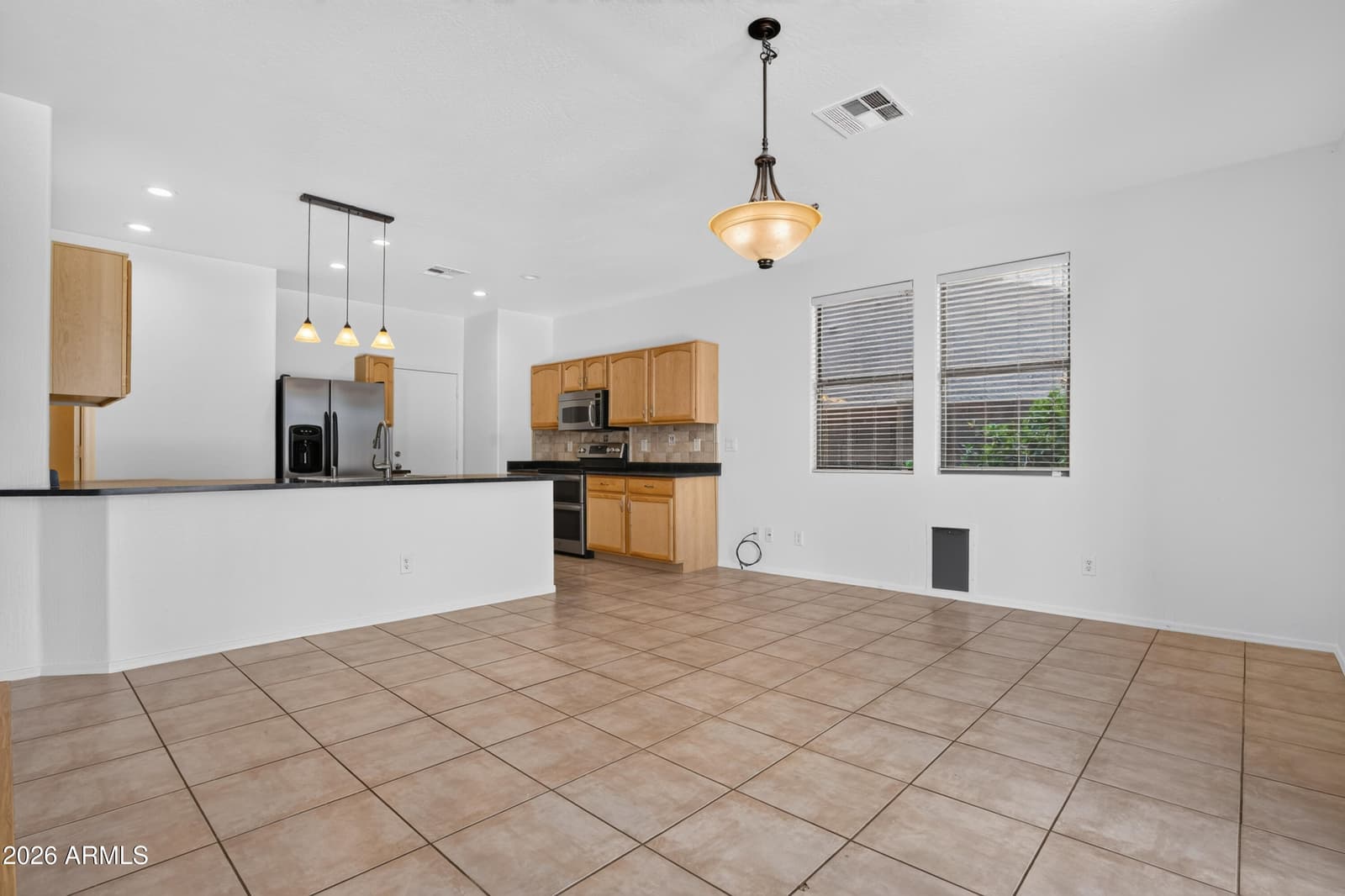 11826 W FOOTHILL Drive, Sun City, AZ 85373 — photo 9 of 51