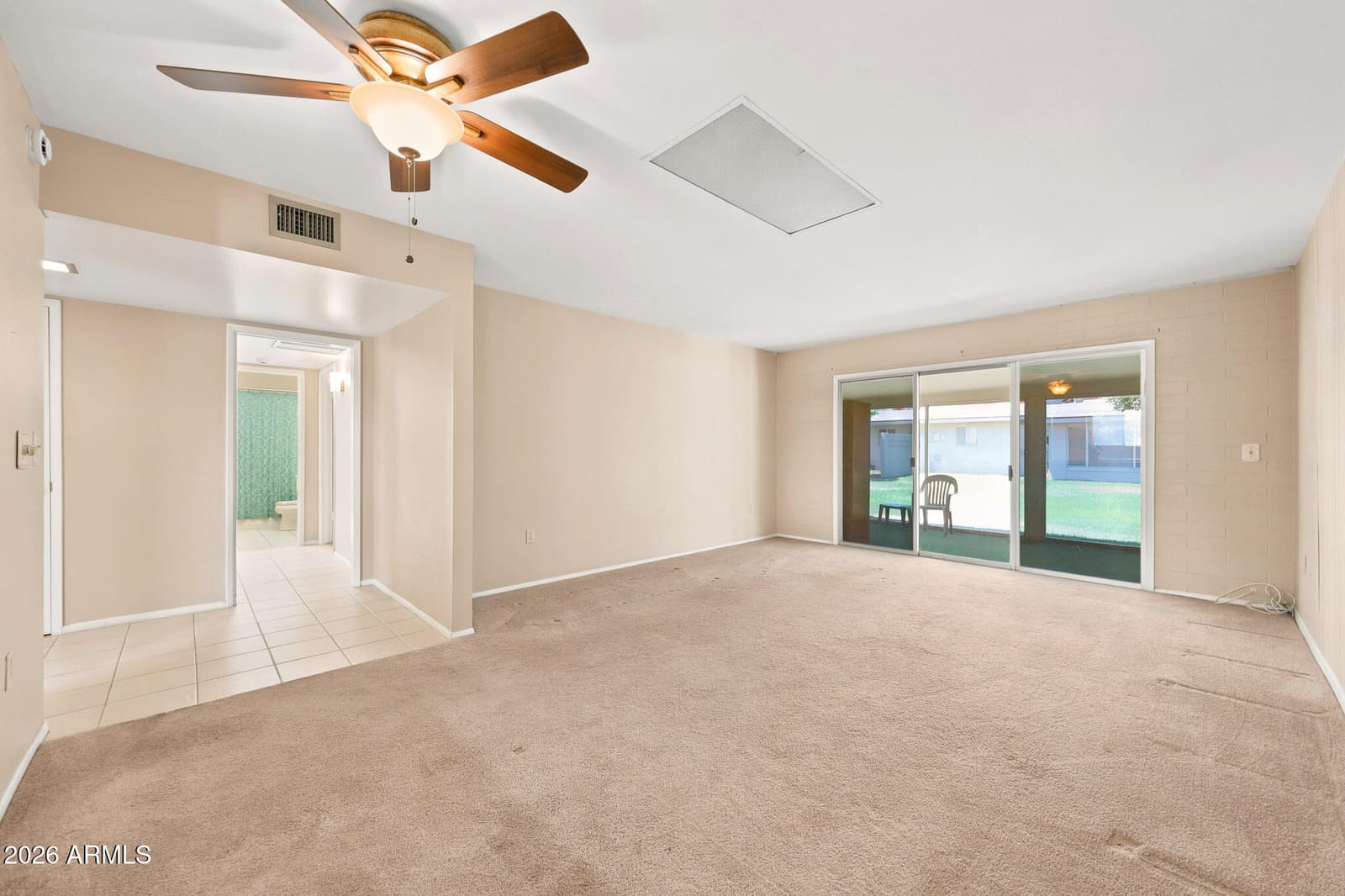 10420 W CORTE DEL SOL OESTE, Sun City, AZ 85351 — photo 10 of 29