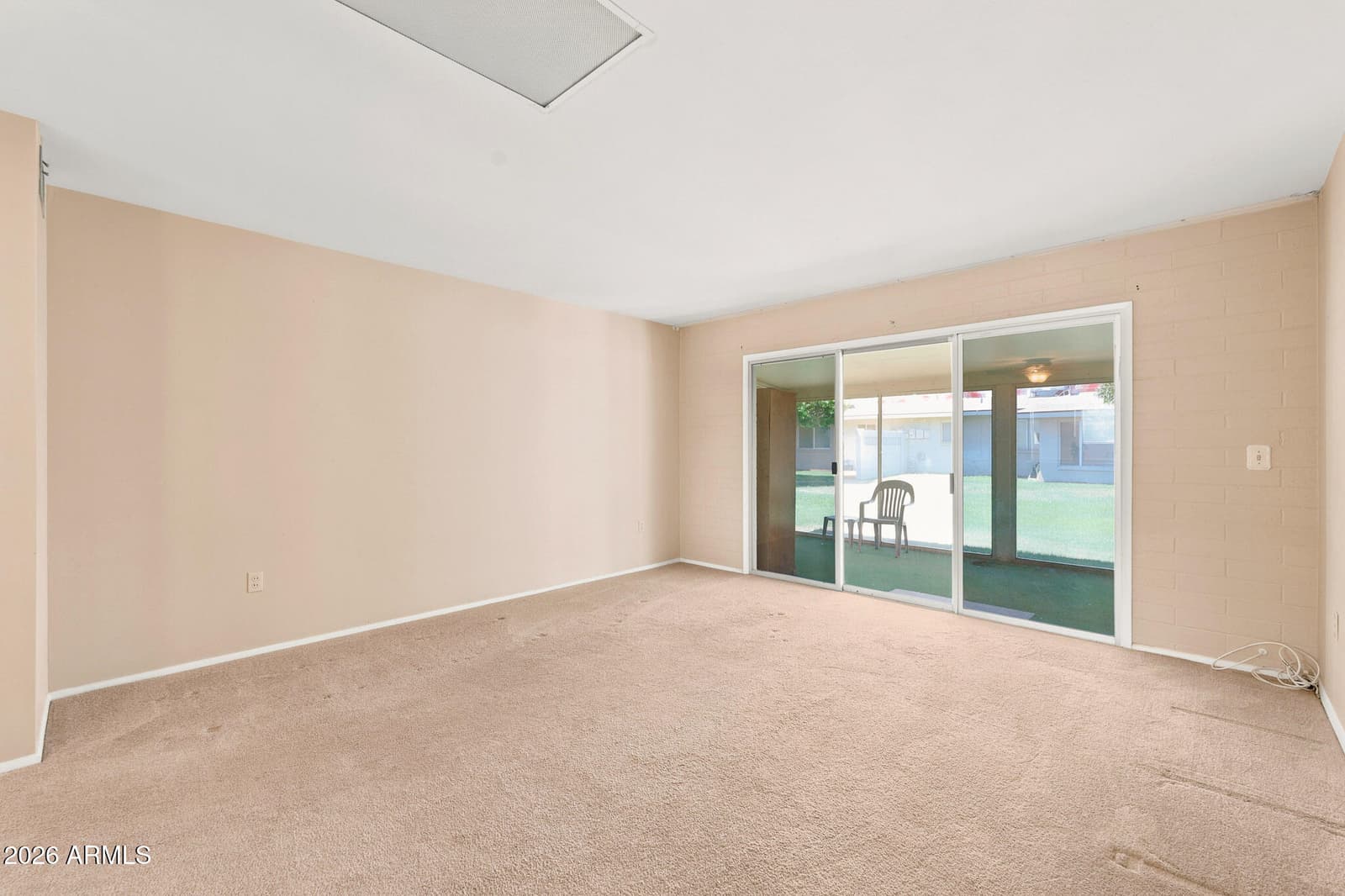 10420 W CORTE DEL SOL OESTE, Sun City, AZ 85351 — photo 11 of 29