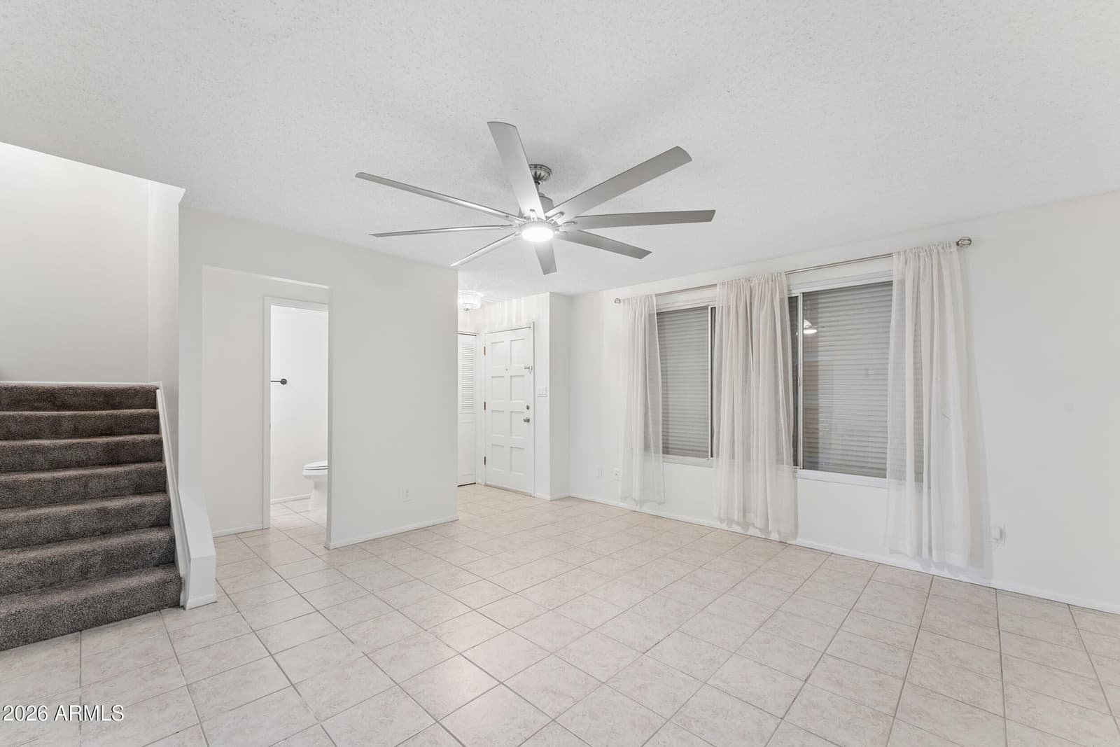 4546 N 15TH Avenue, Phoenix, AZ 85015 — photo 10 of 31