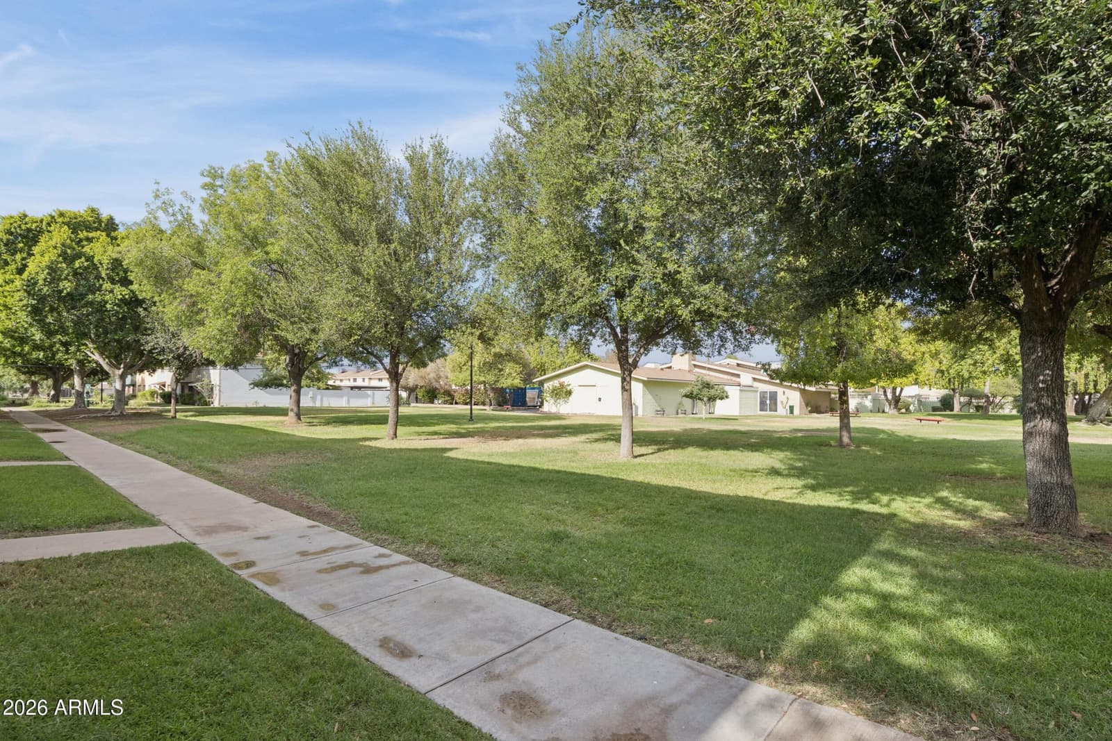 4546 N 15TH Avenue, Phoenix, AZ 85015 — photo 6 of 31