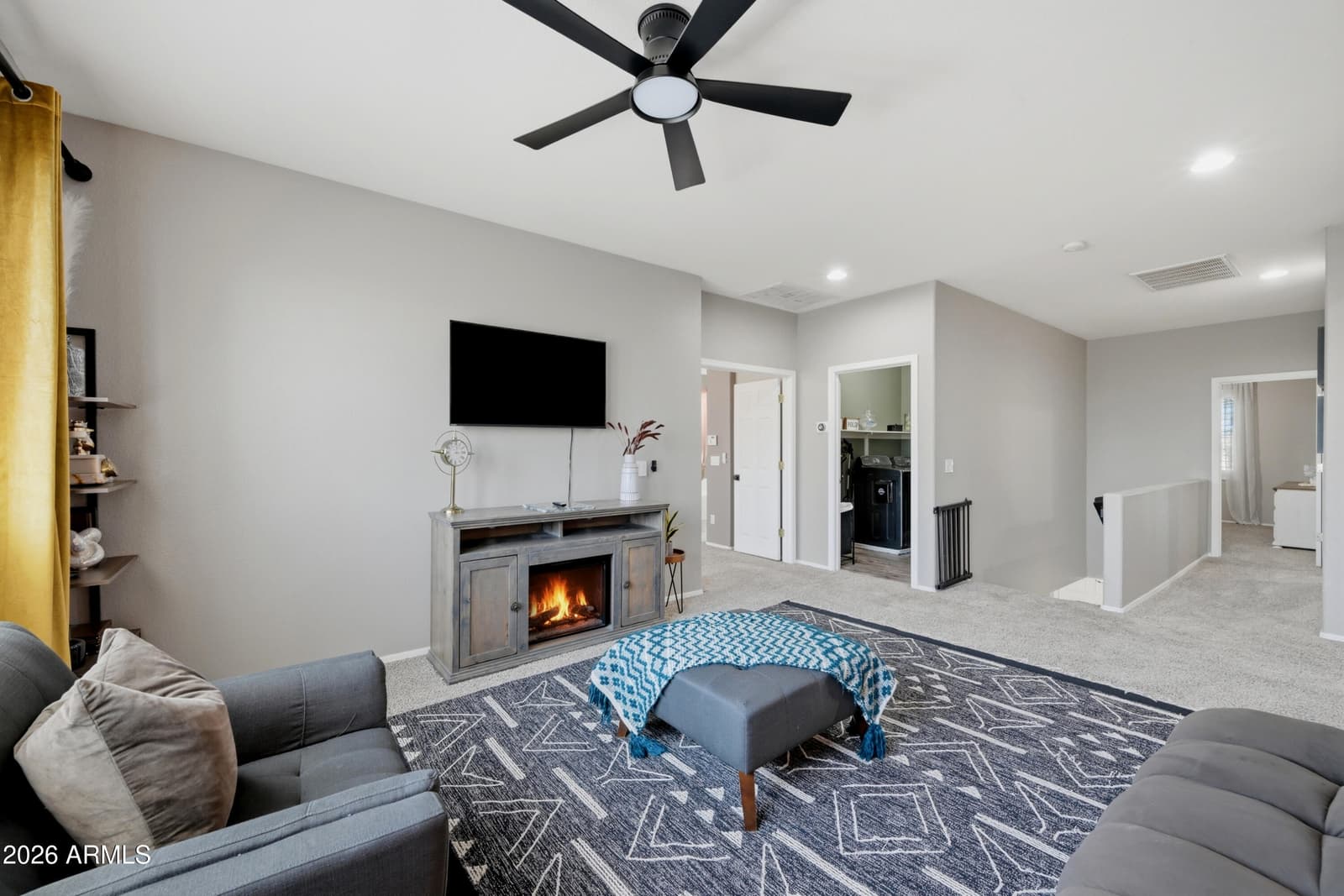 7238 N 88TH Lane, Glendale, AZ 85305 — photo 13 of 47