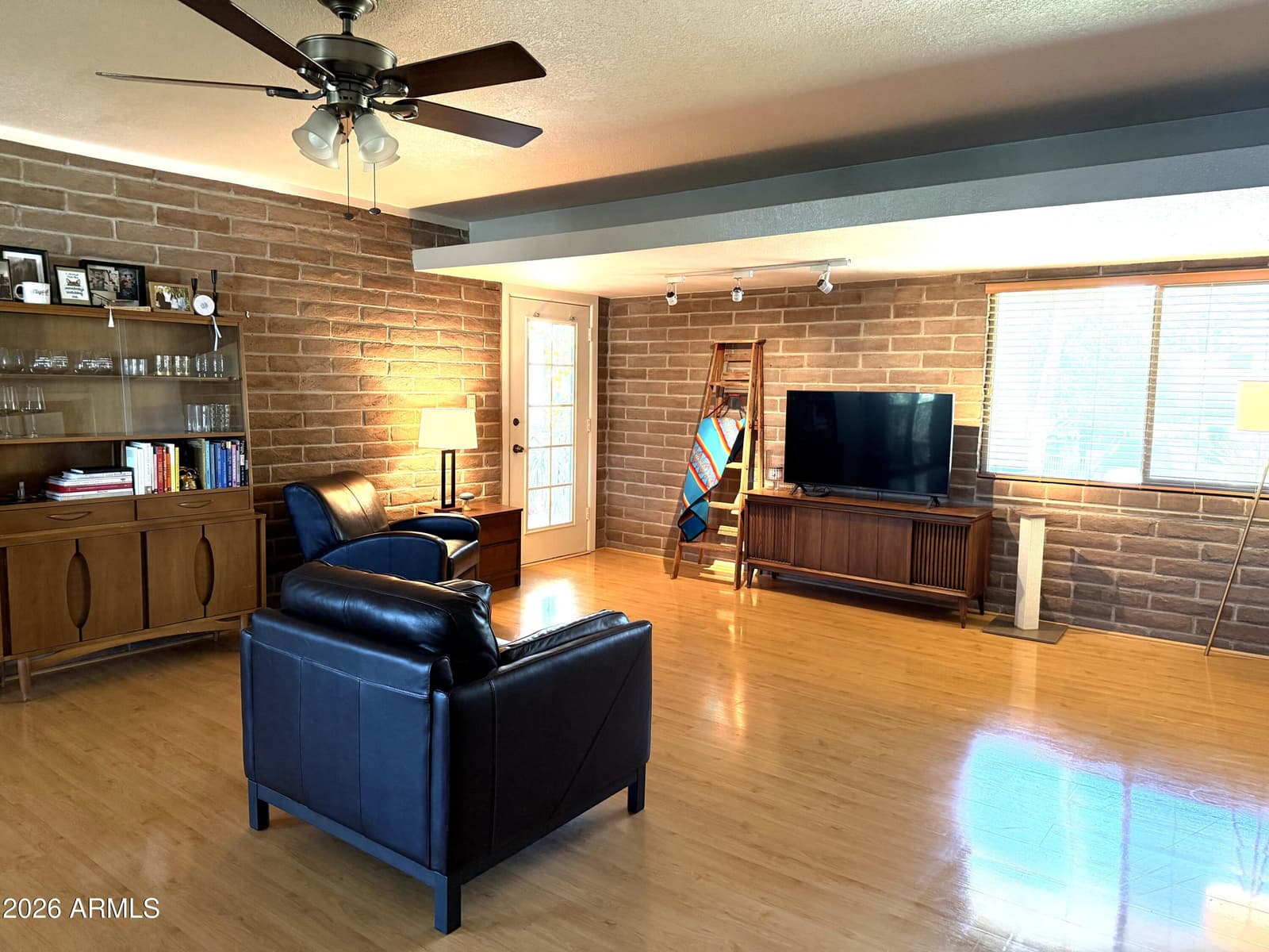 1901 E MISSOURI Avenue 208, Phoenix, AZ 85016 — photo 4 of 38