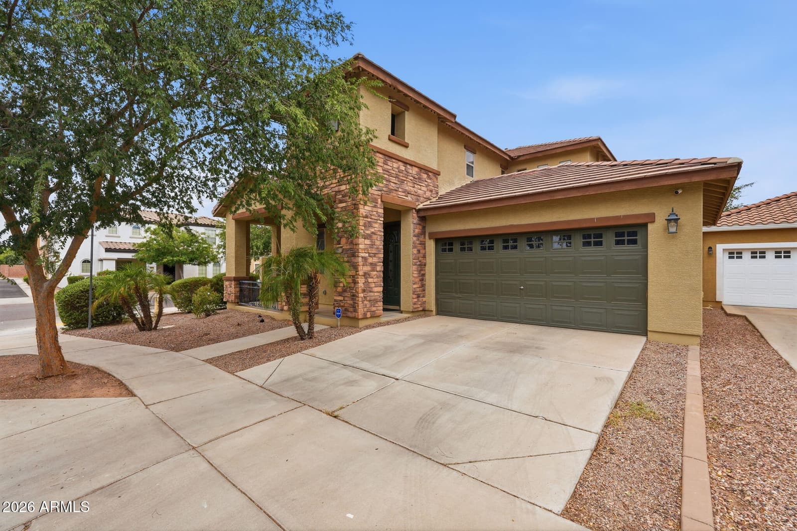 3246 E CARLA VISTA Drive, Gilbert, AZ 85295 — photo 10 of 46