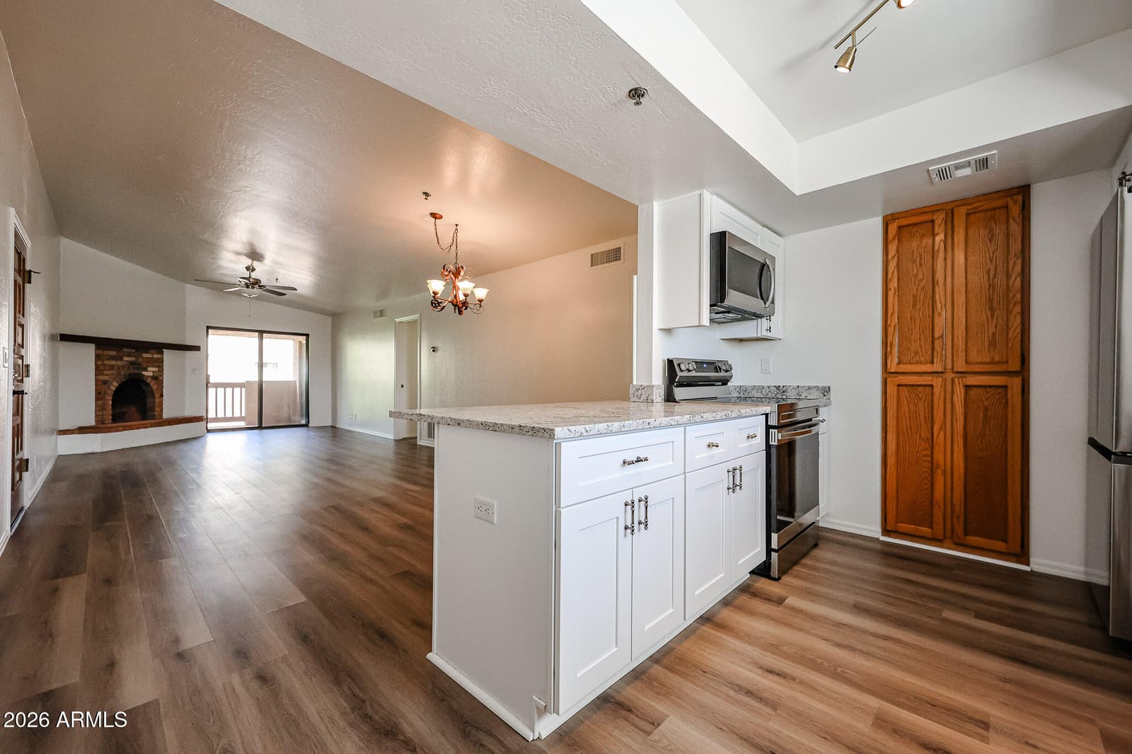 3031 N CIVIC CENTER Plaza 317, Scottsdale, AZ 85251 — photo 11 of 35