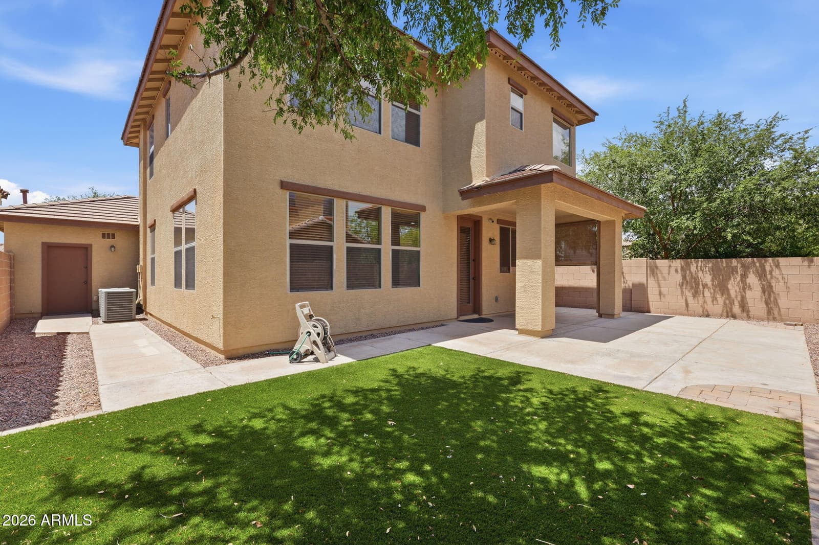 3246 E CARLA VISTA Drive, Gilbert, AZ 85295 — photo 7 of 46