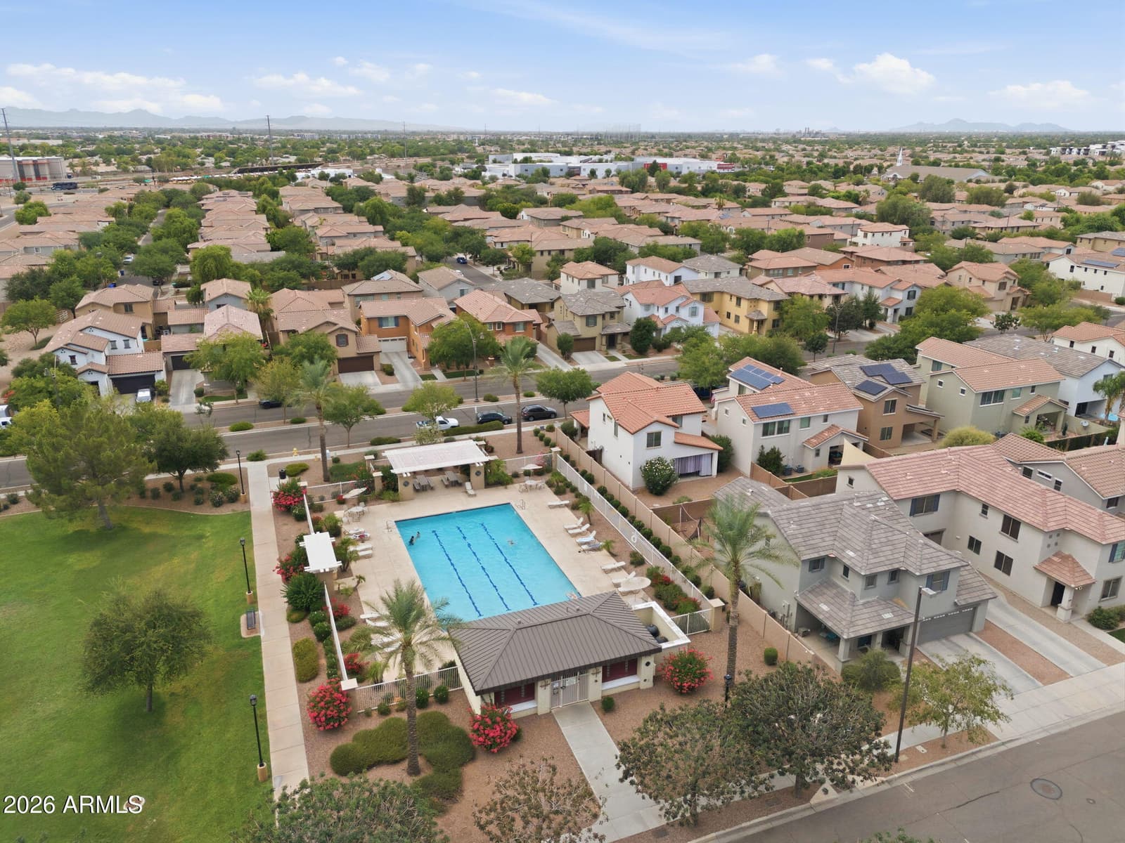 3246 E CARLA VISTA Drive, Gilbert, AZ 85295 — photo 9 of 46