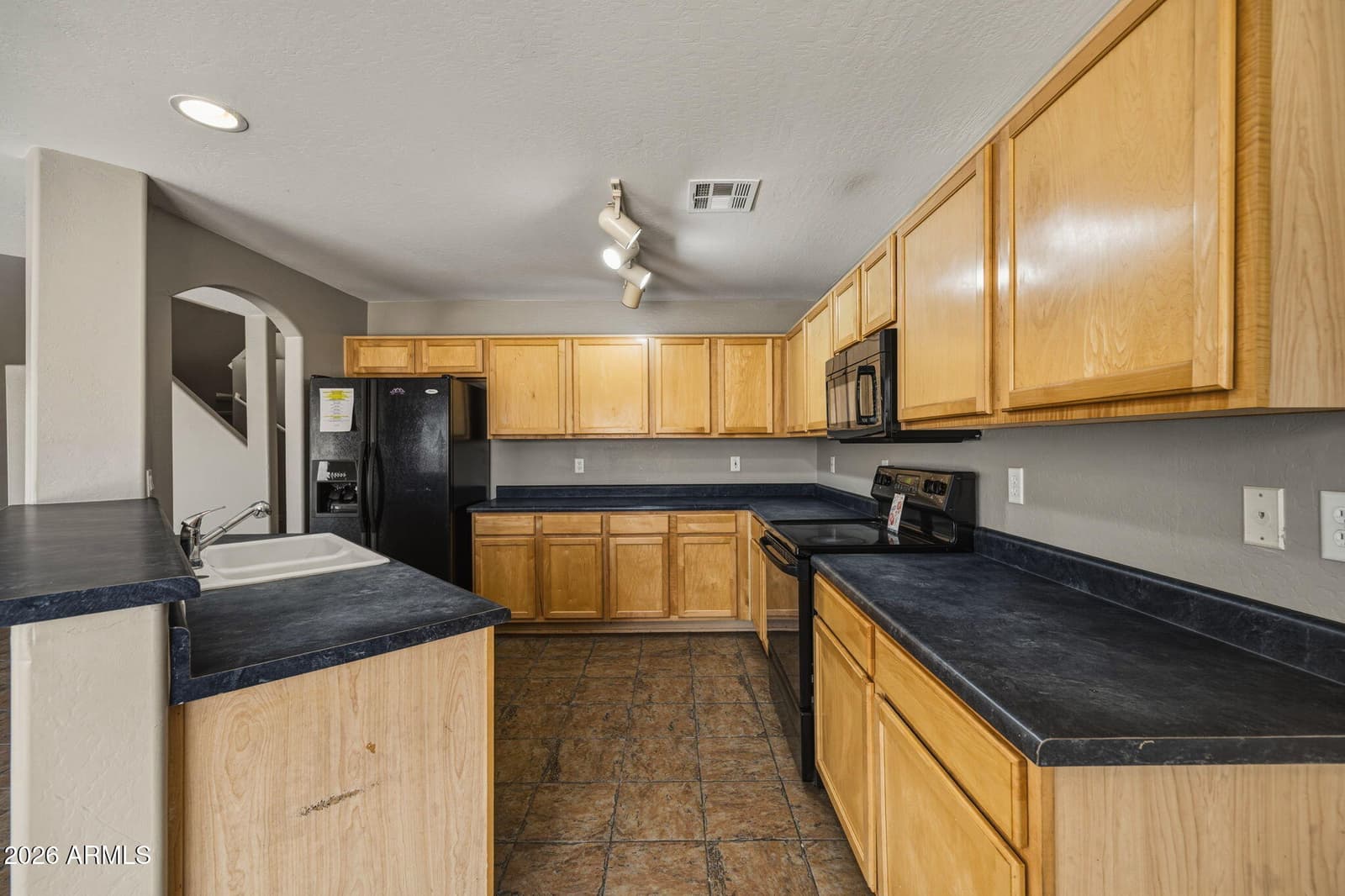 1649 W Harding Avenue, Coolidge, AZ 85128 — photo 9 of 28