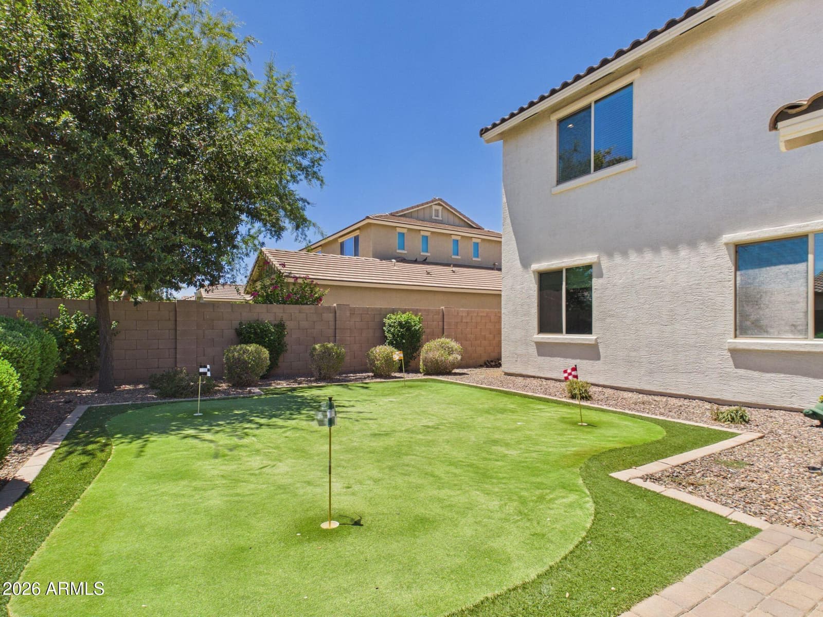 2567 E PENEDES Drive, Gilbert, AZ 85298 — photo 37 of 46